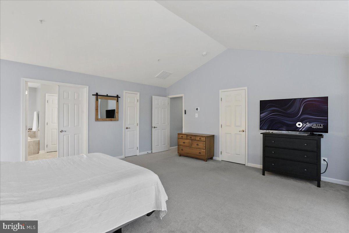 HOLTZINGER OVERLOOK - Residential