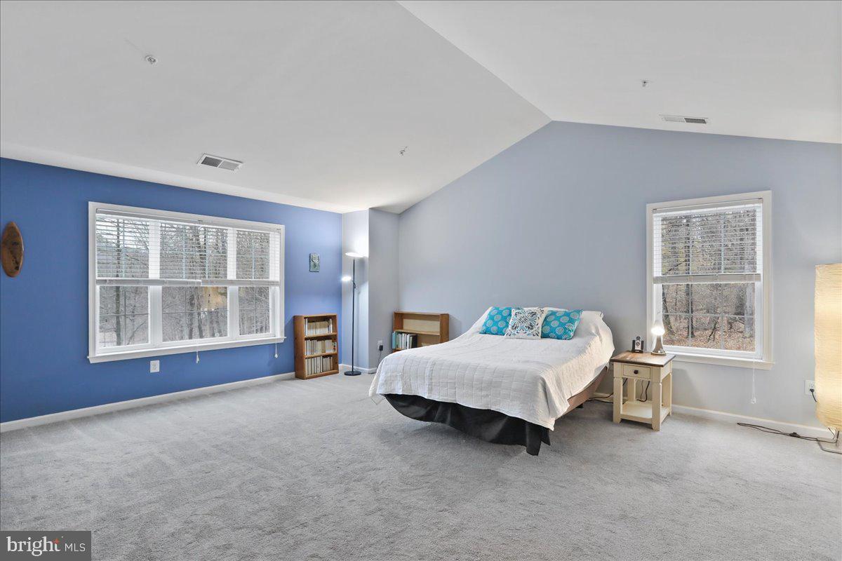 HOLTZINGER OVERLOOK - Residential