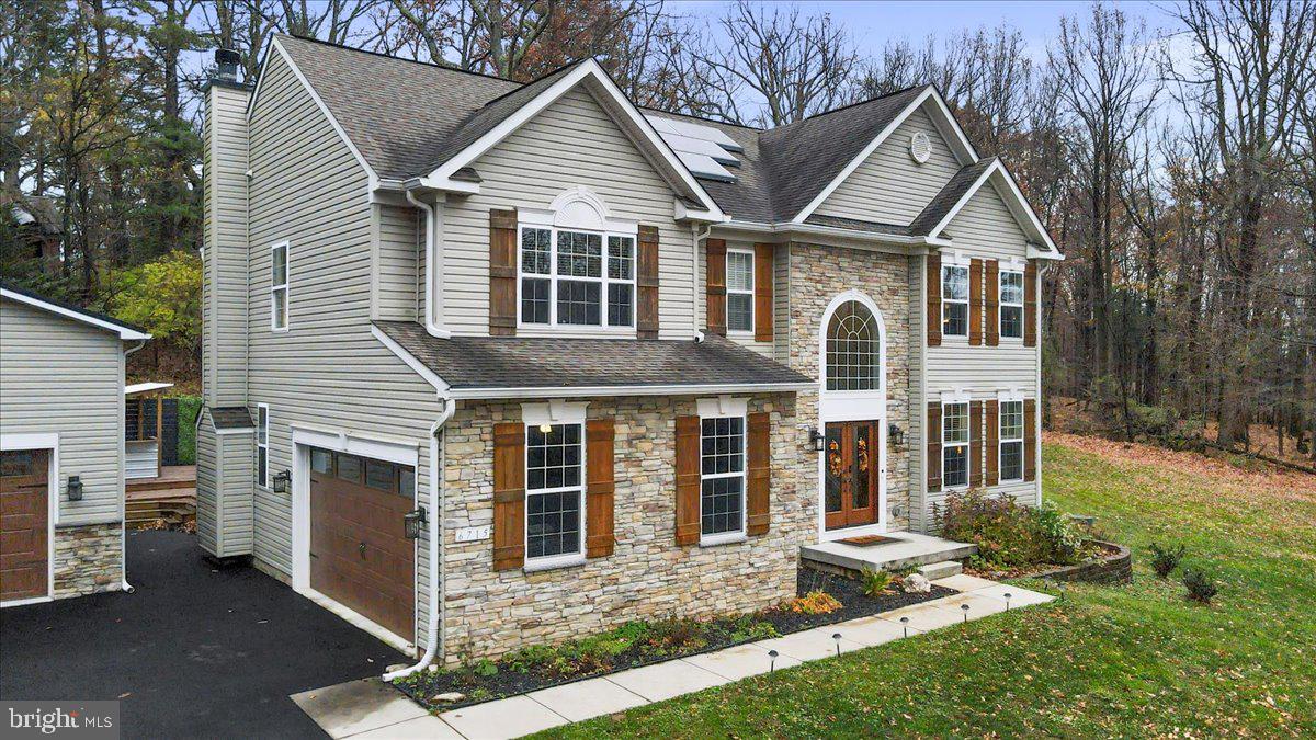 HOLTZINGER OVERLOOK - Residential