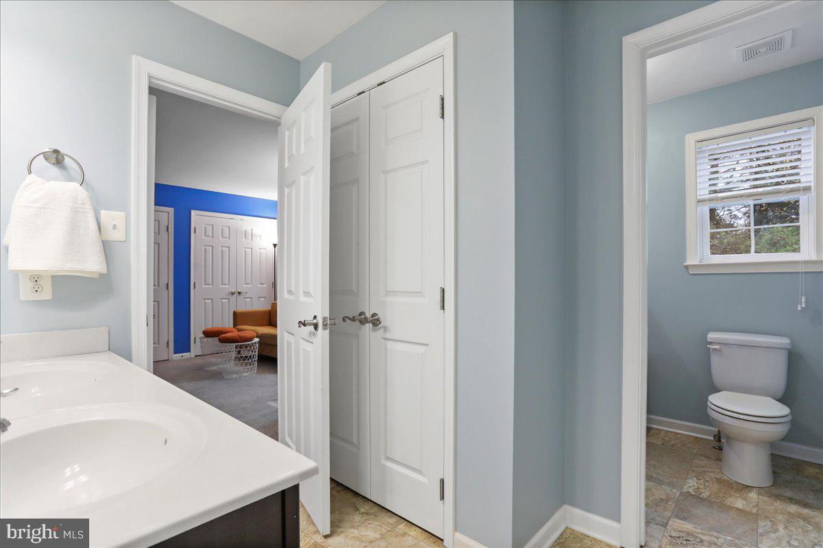 HOLTZINGER OVERLOOK - Residential