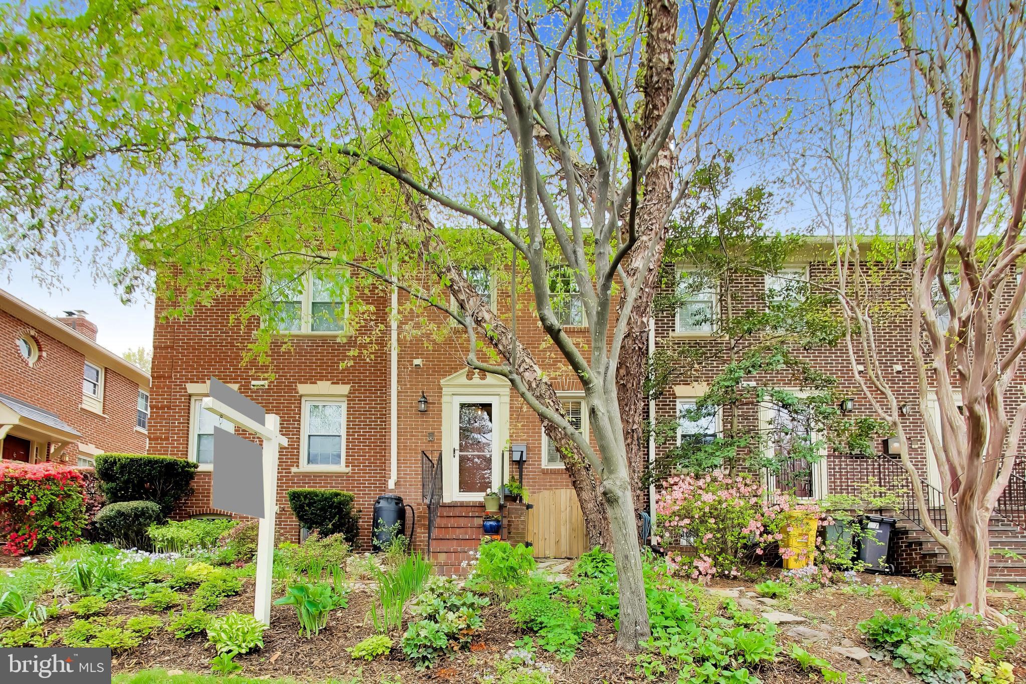 115 GREAT FALLS STREET