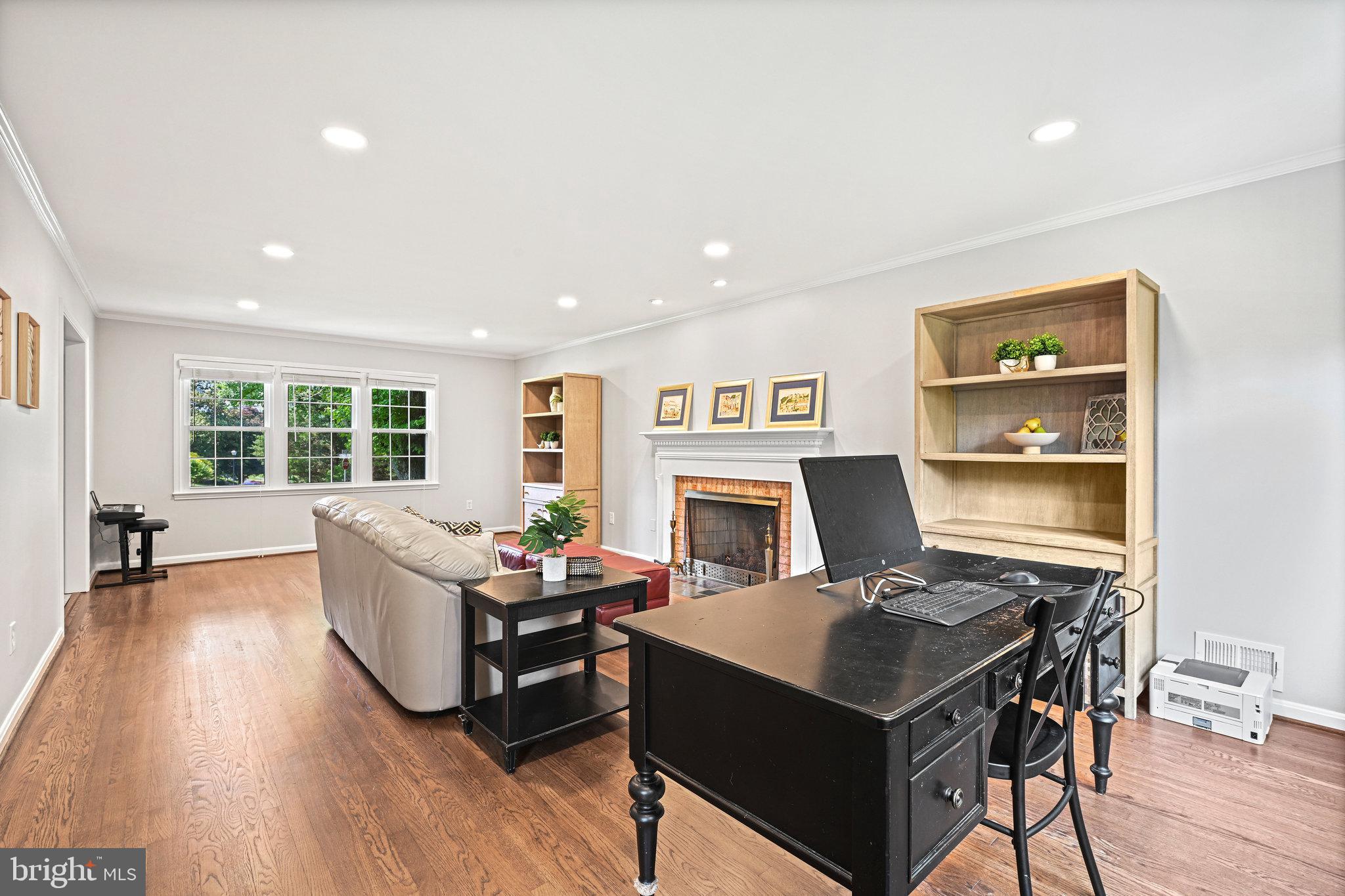 HAMLET - Residential