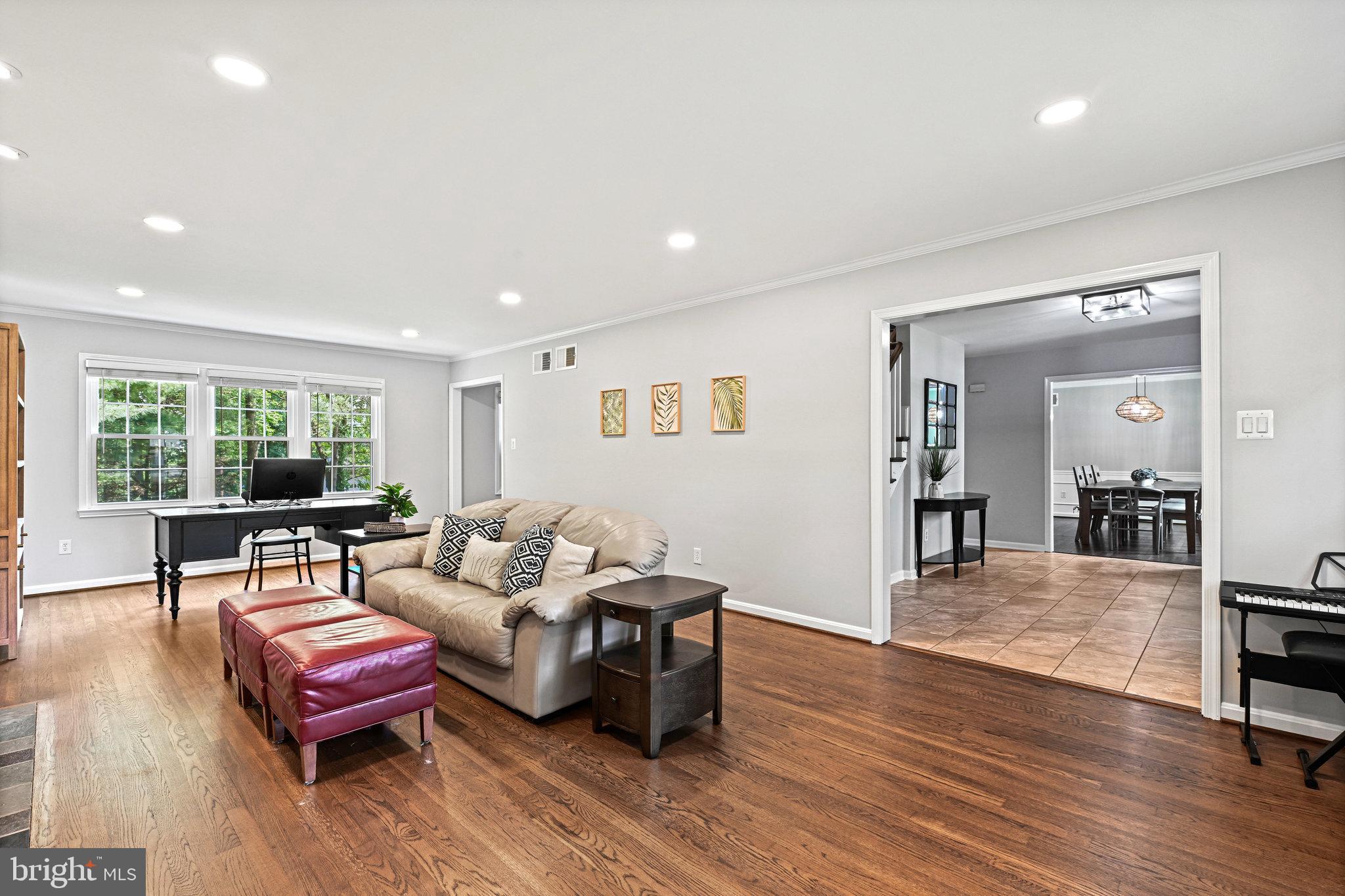 HAMLET - Residential