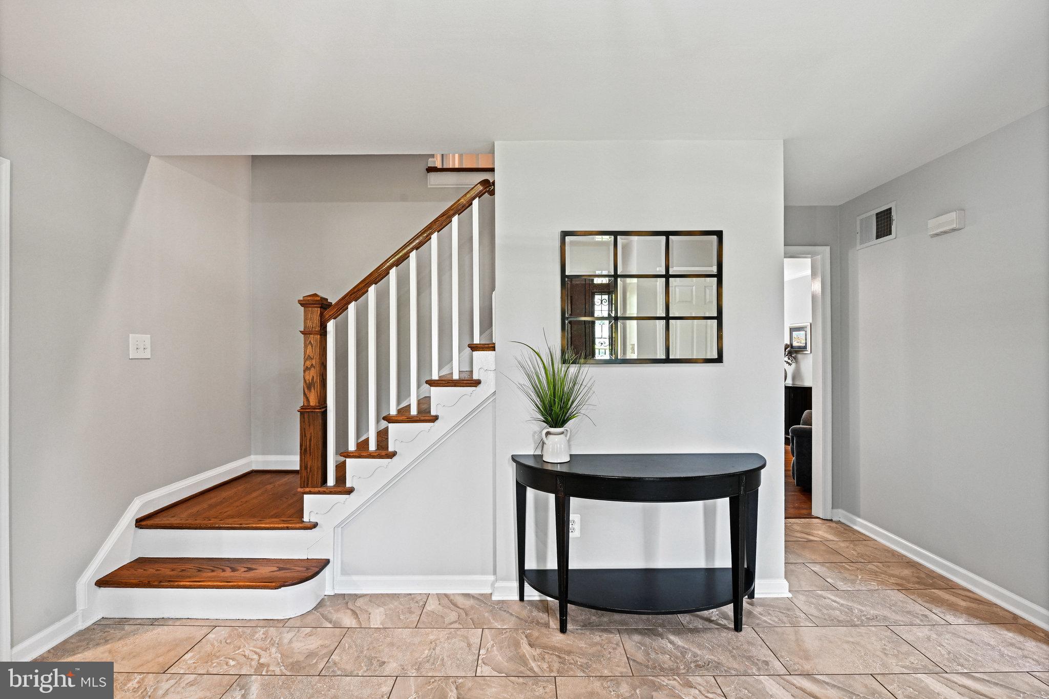 HAMLET - Residential