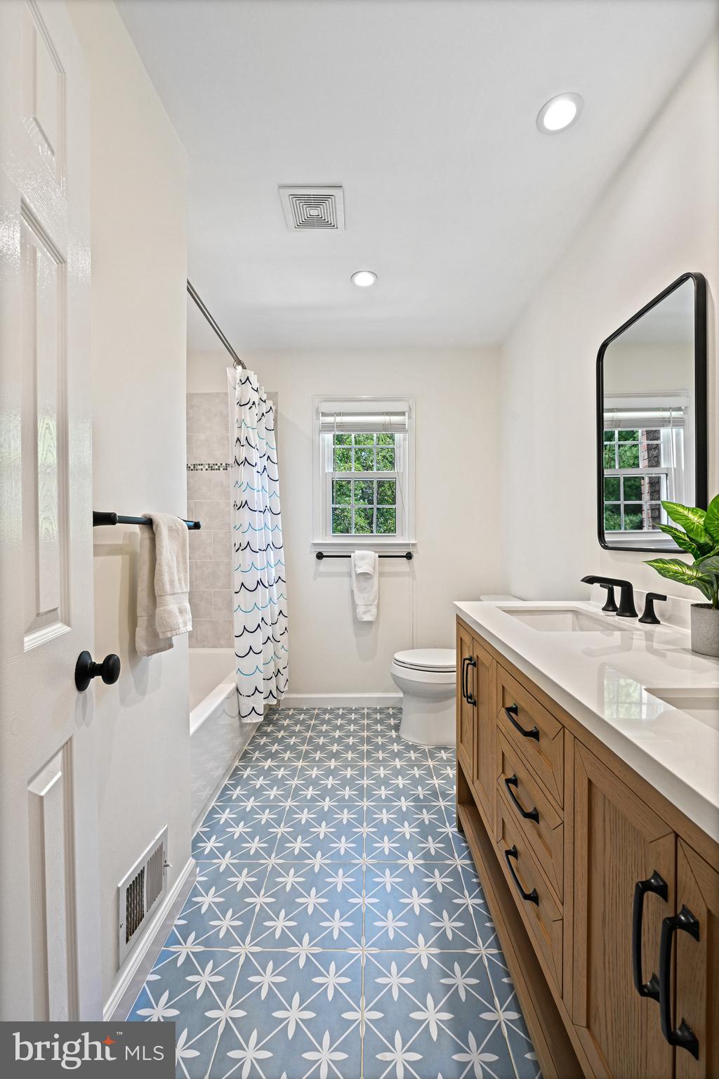 HAMLET - Residential