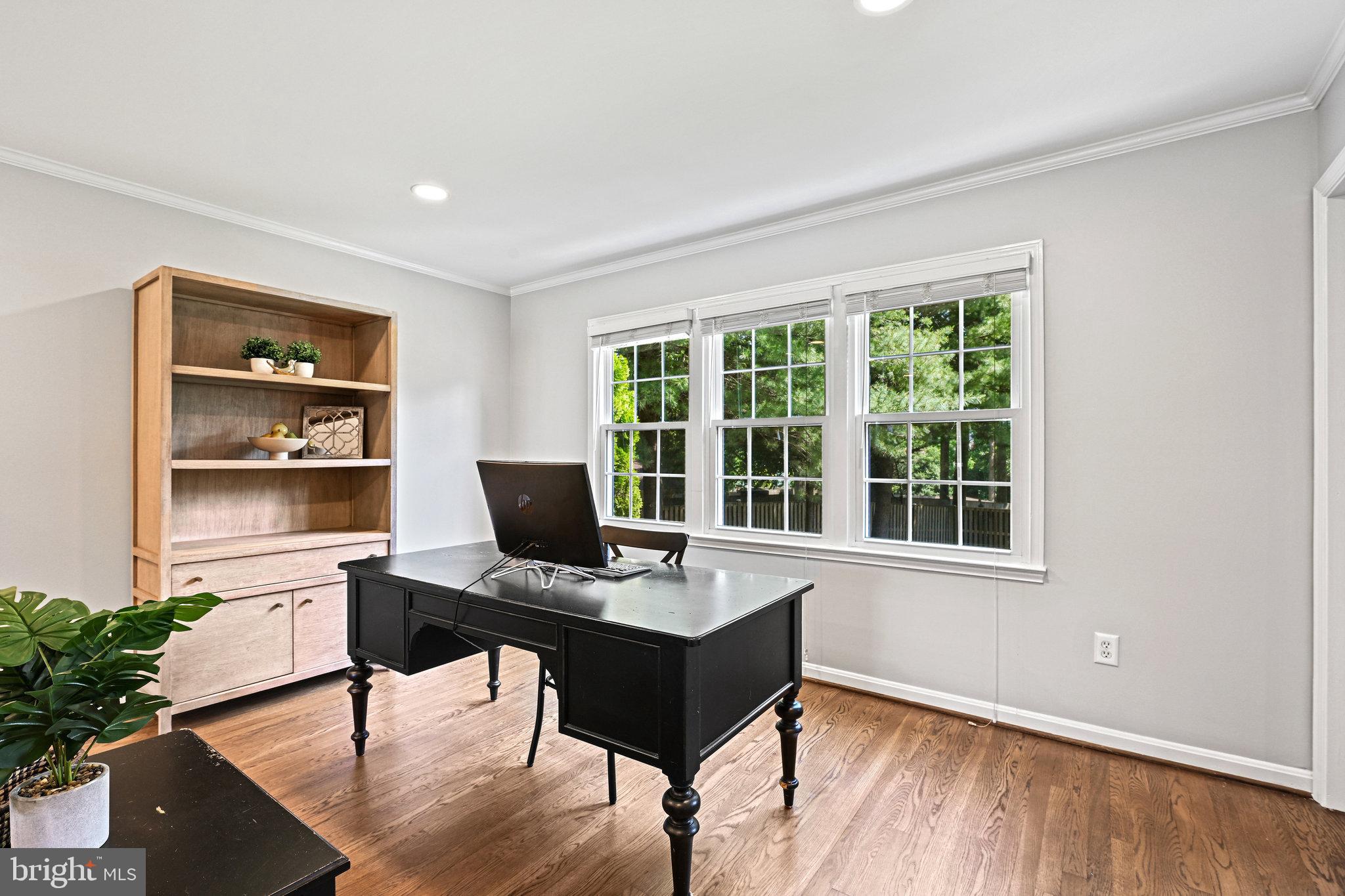 HAMLET - Residential