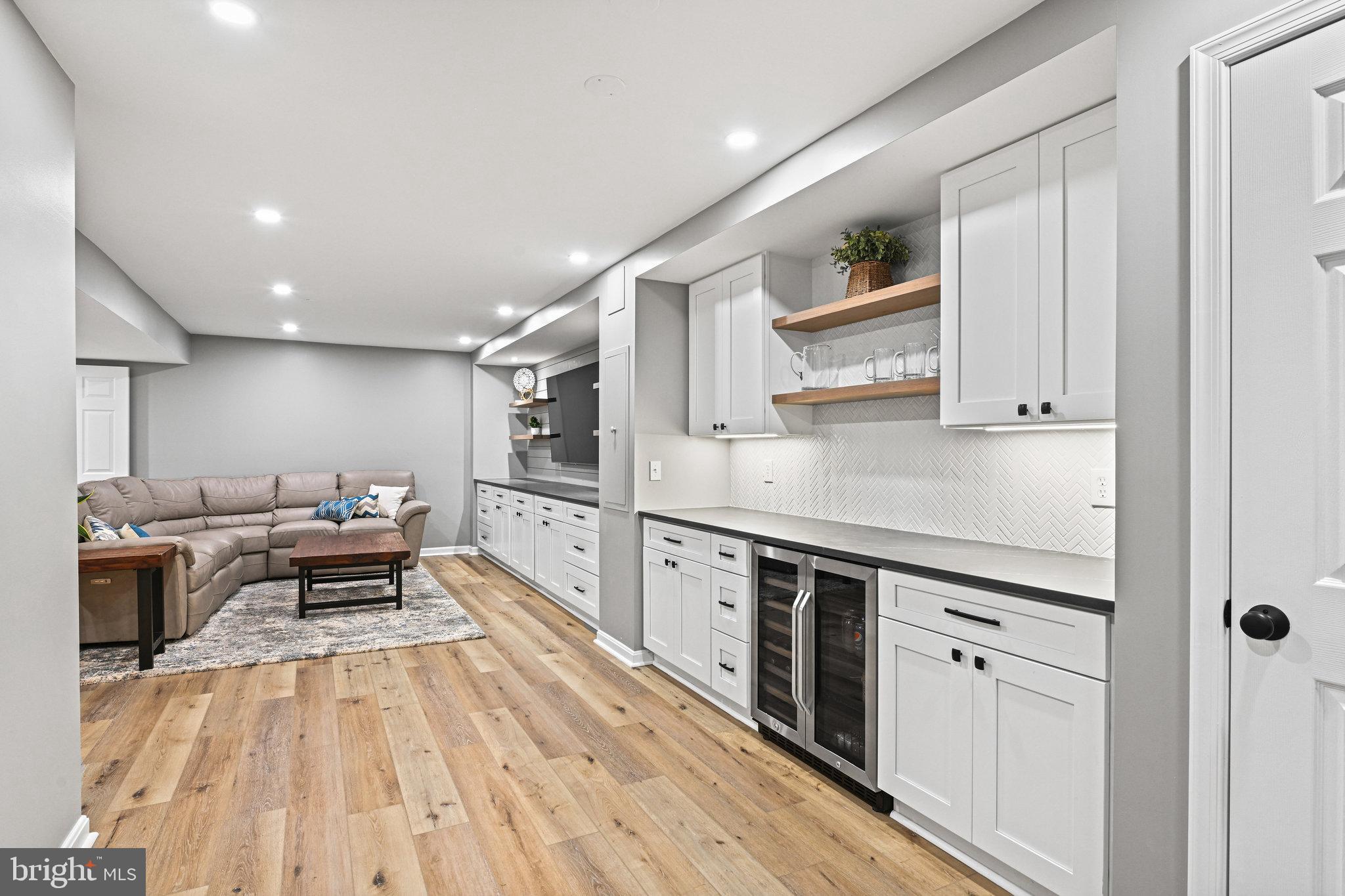 HAMLET - Residential