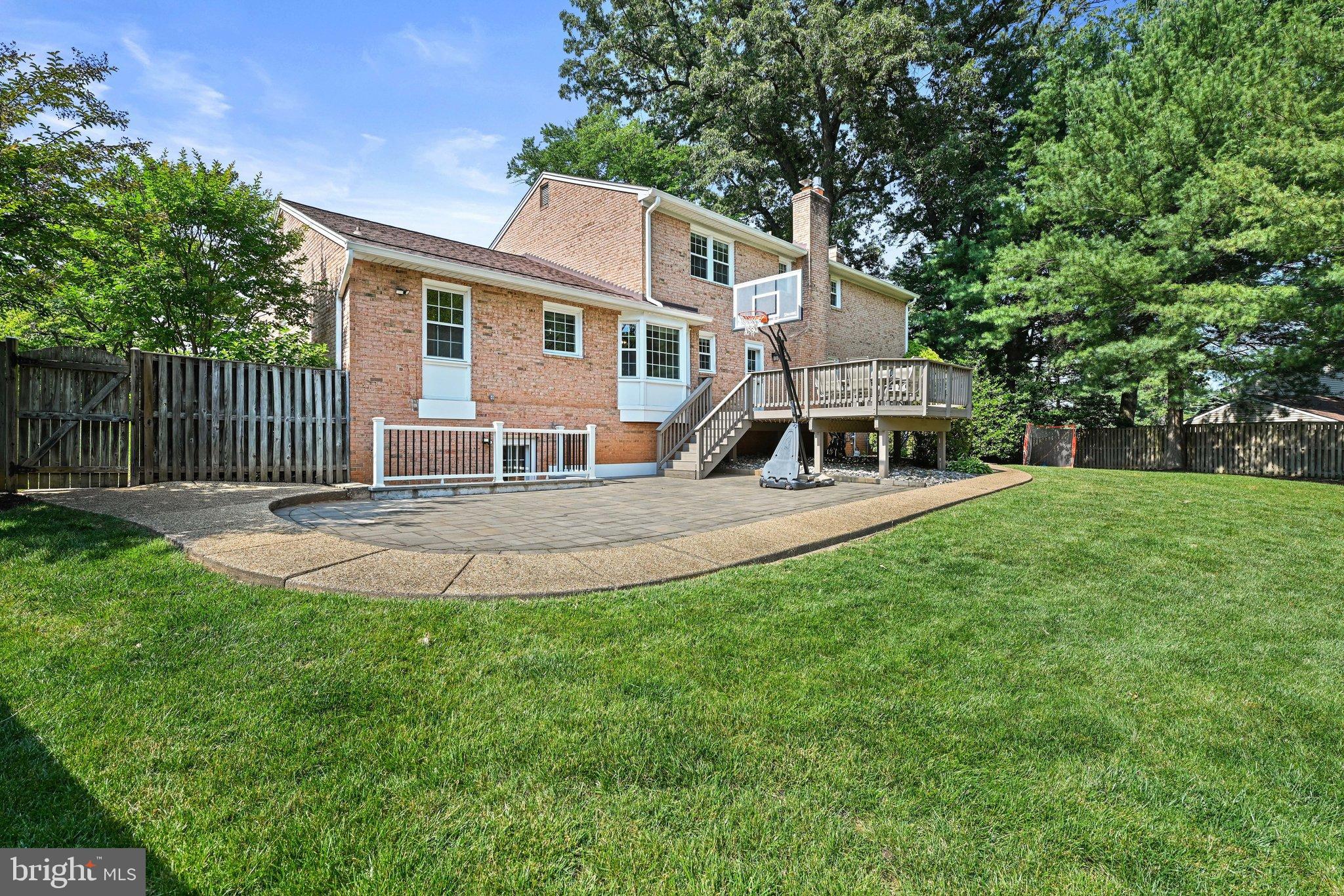 HAMLET - Residential