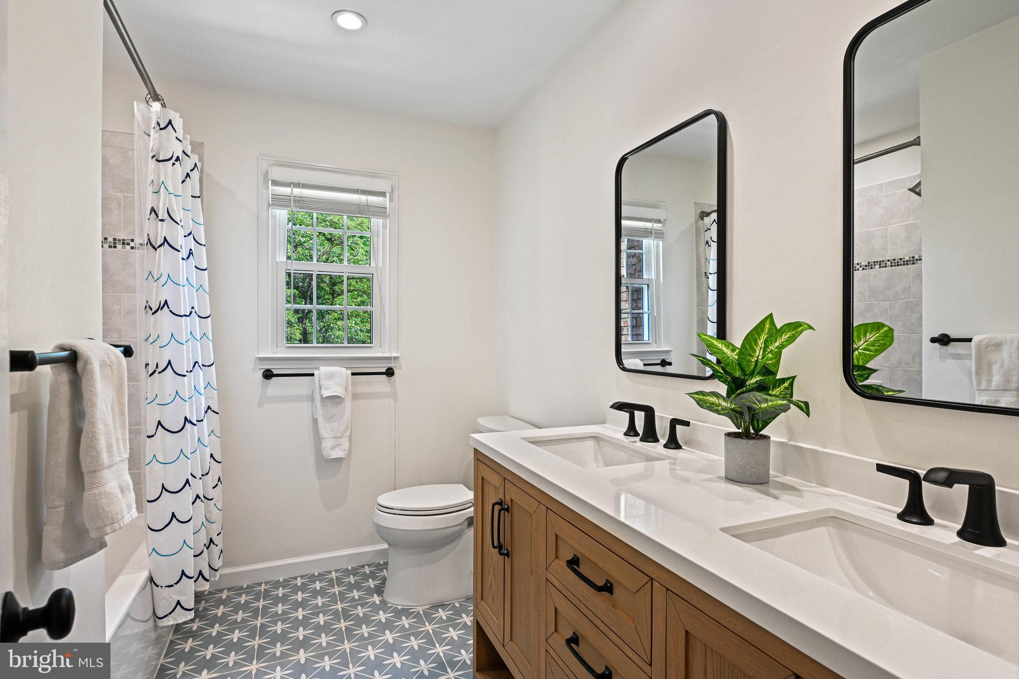 HAMLET - Residential