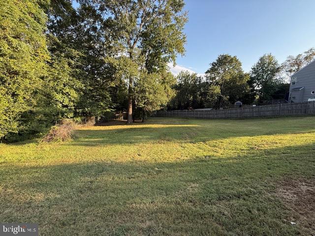 10203 MEADOWVIEW DRIVE