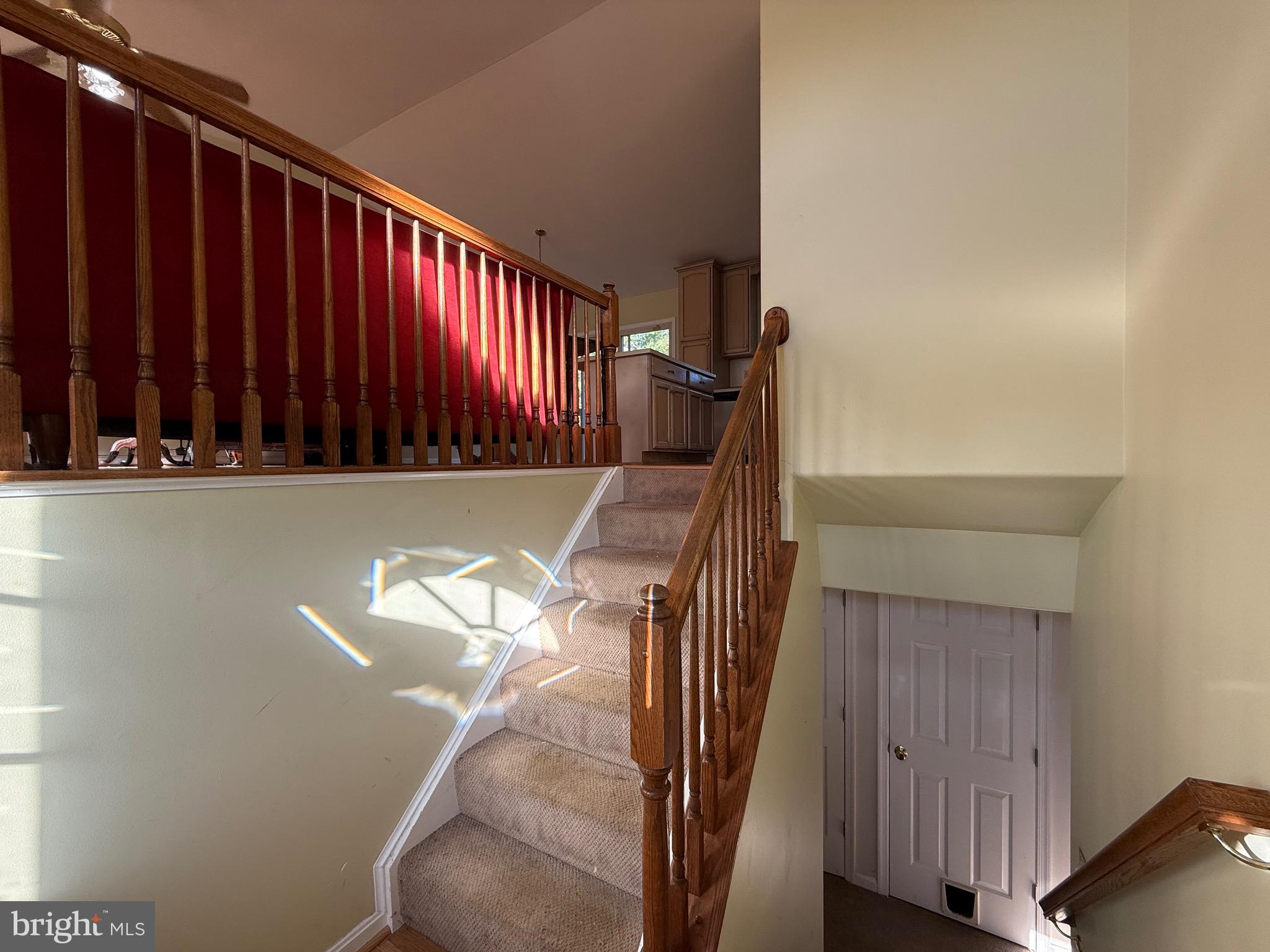 10203 MEADOWVIEW DRIVE