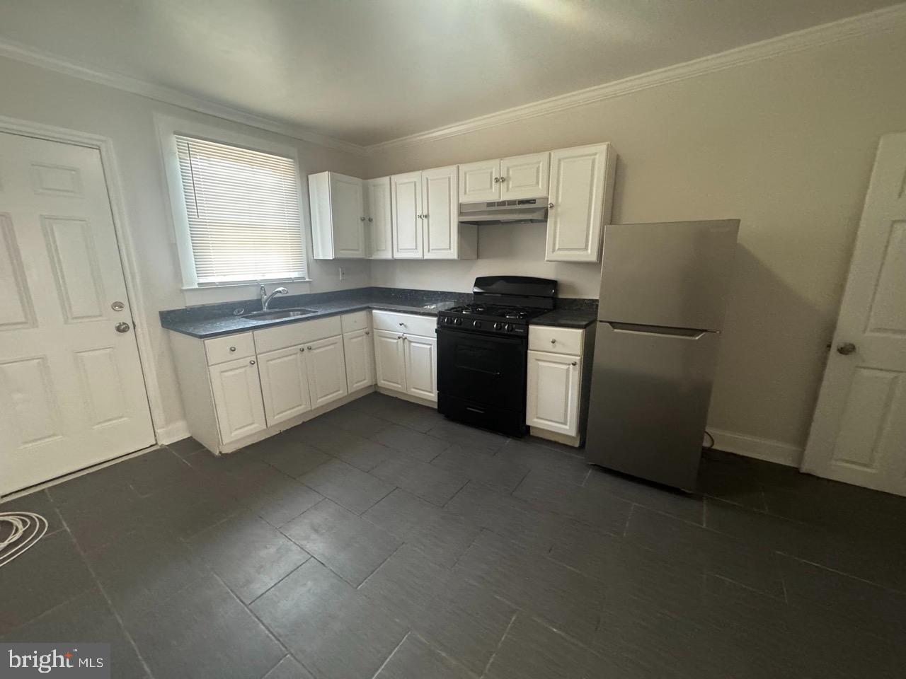 BALTIMORE HIGHLANDS - Residential