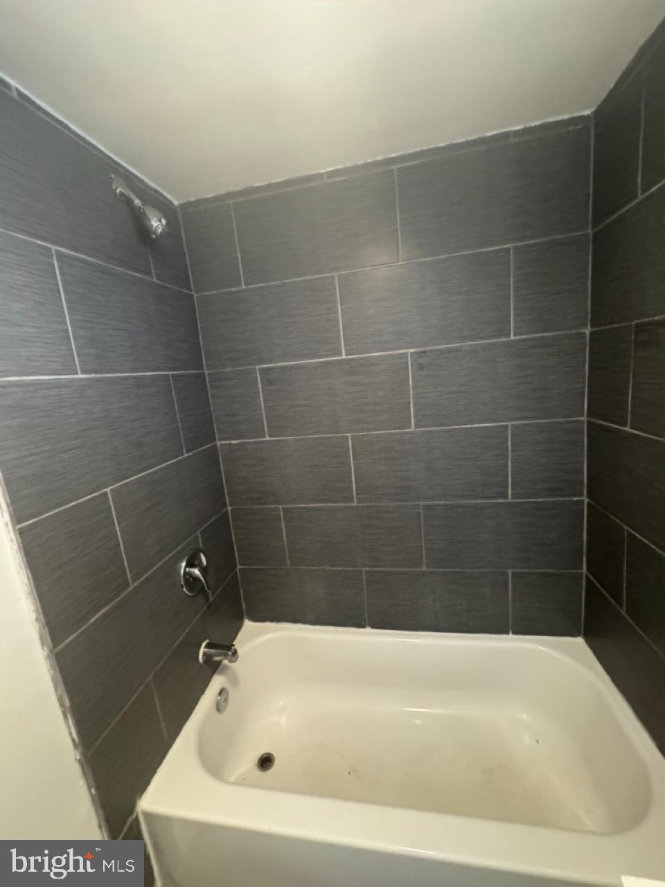 BALTIMORE HIGHLANDS - Residential