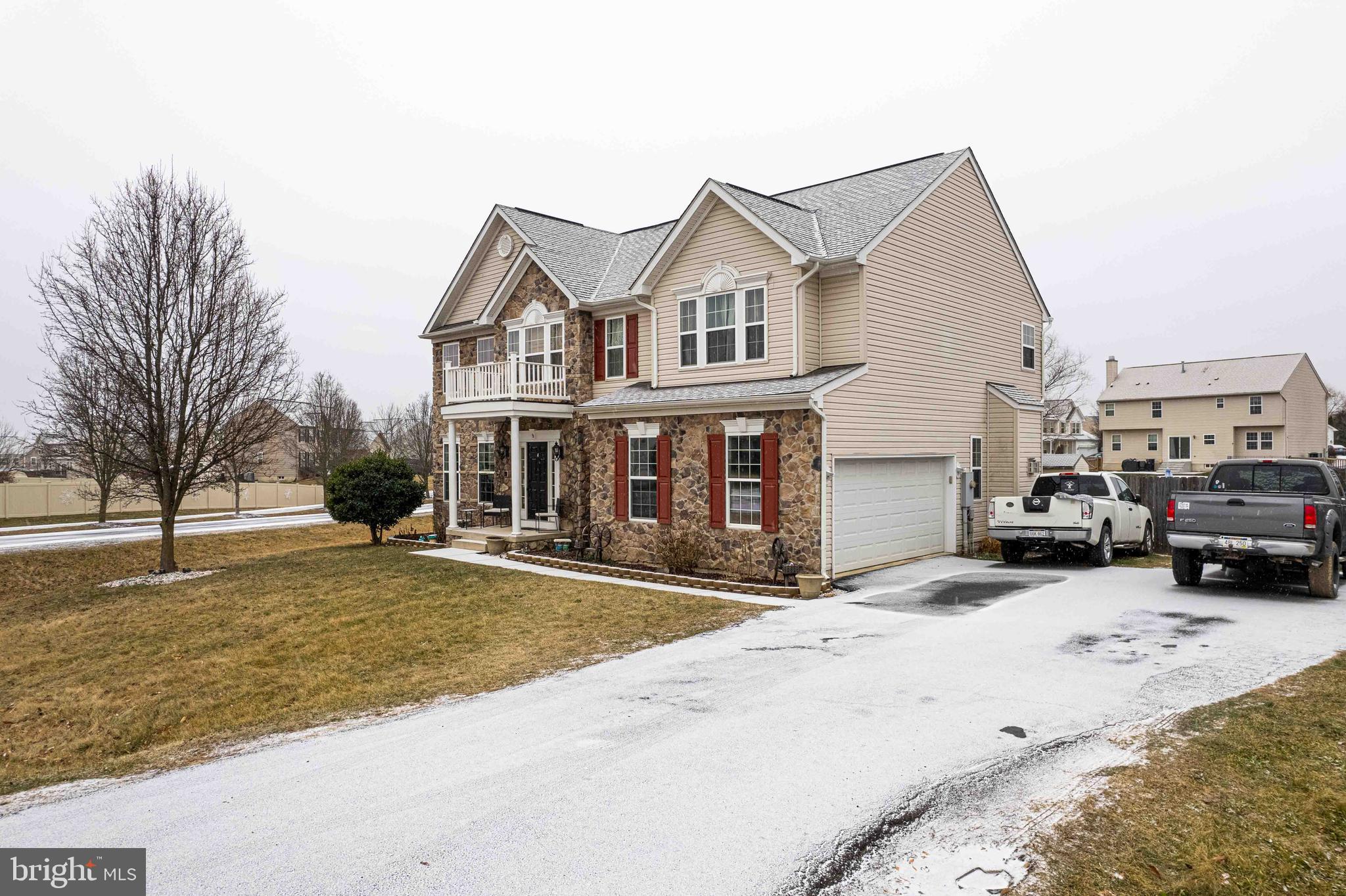 MCCAULEY CROSSING - Residential