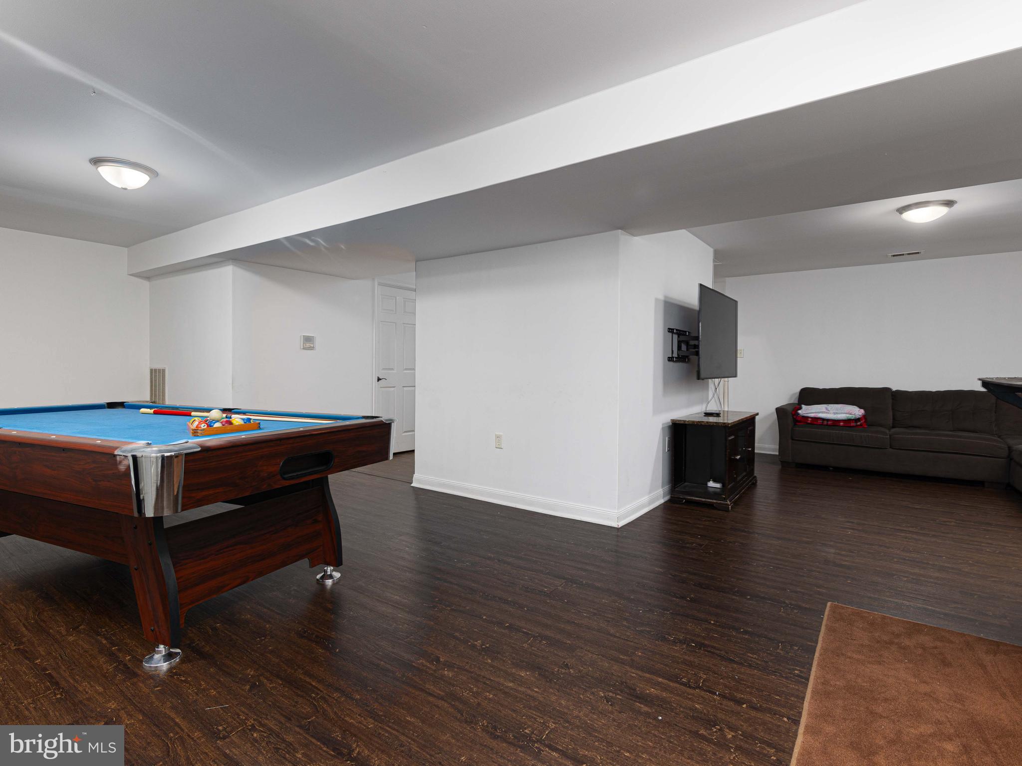 MCCAULEY CROSSING - Residential