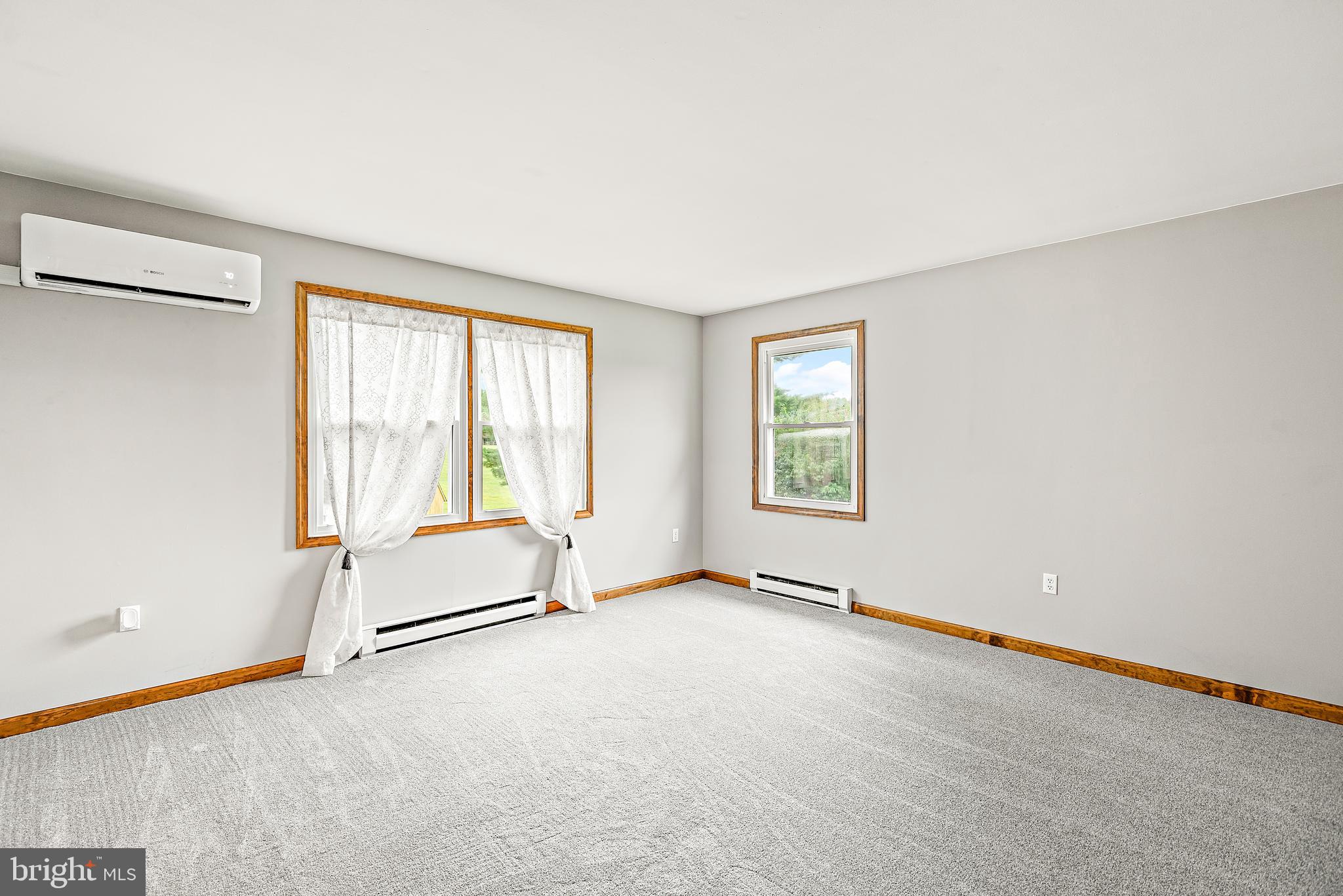 HARFORD MANOR FARMS - Residential