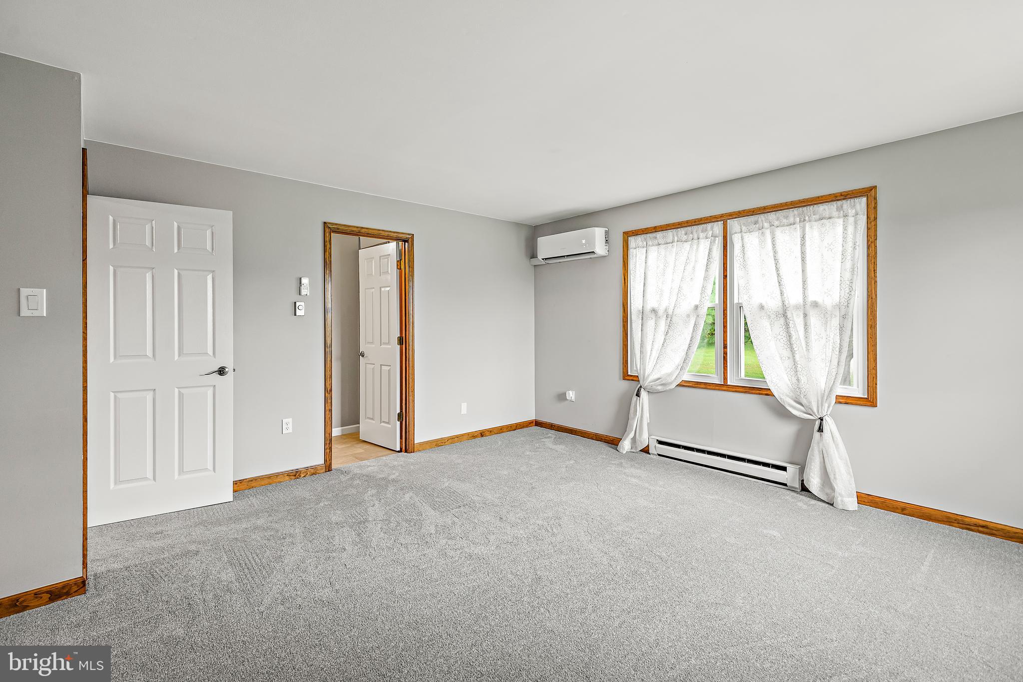 HARFORD MANOR FARMS - Residential