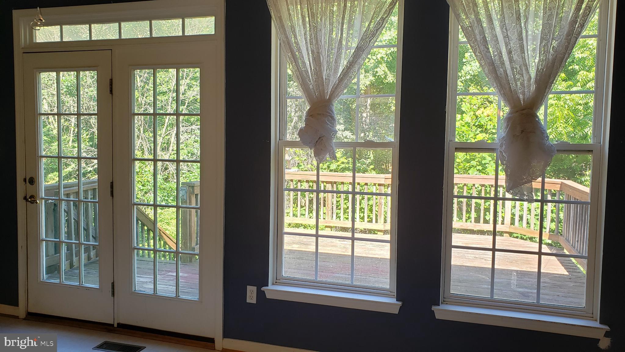 VILLAGES OF URBANA - Residential Lease