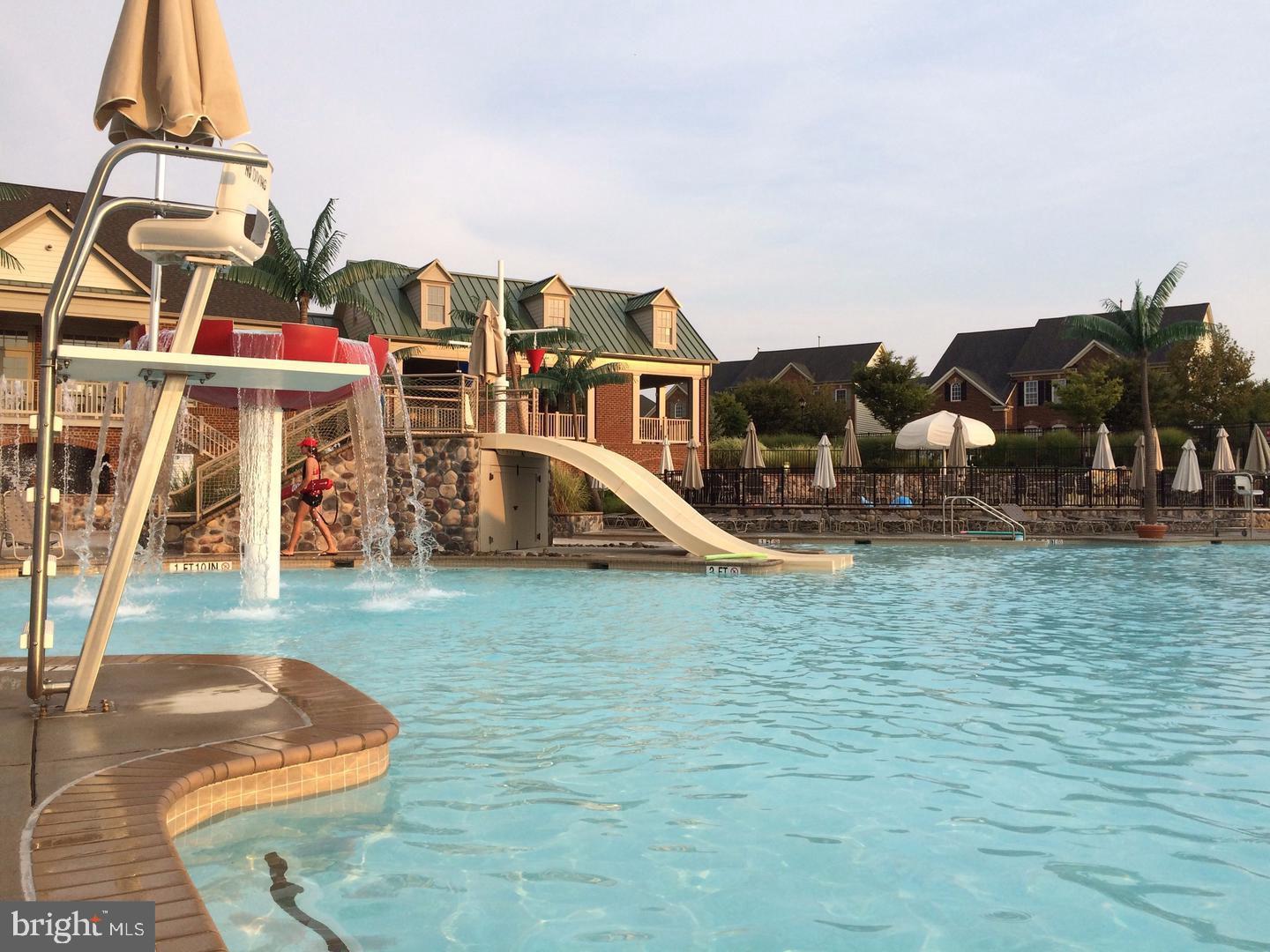 VILLAGES OF URBANA - Residential Lease