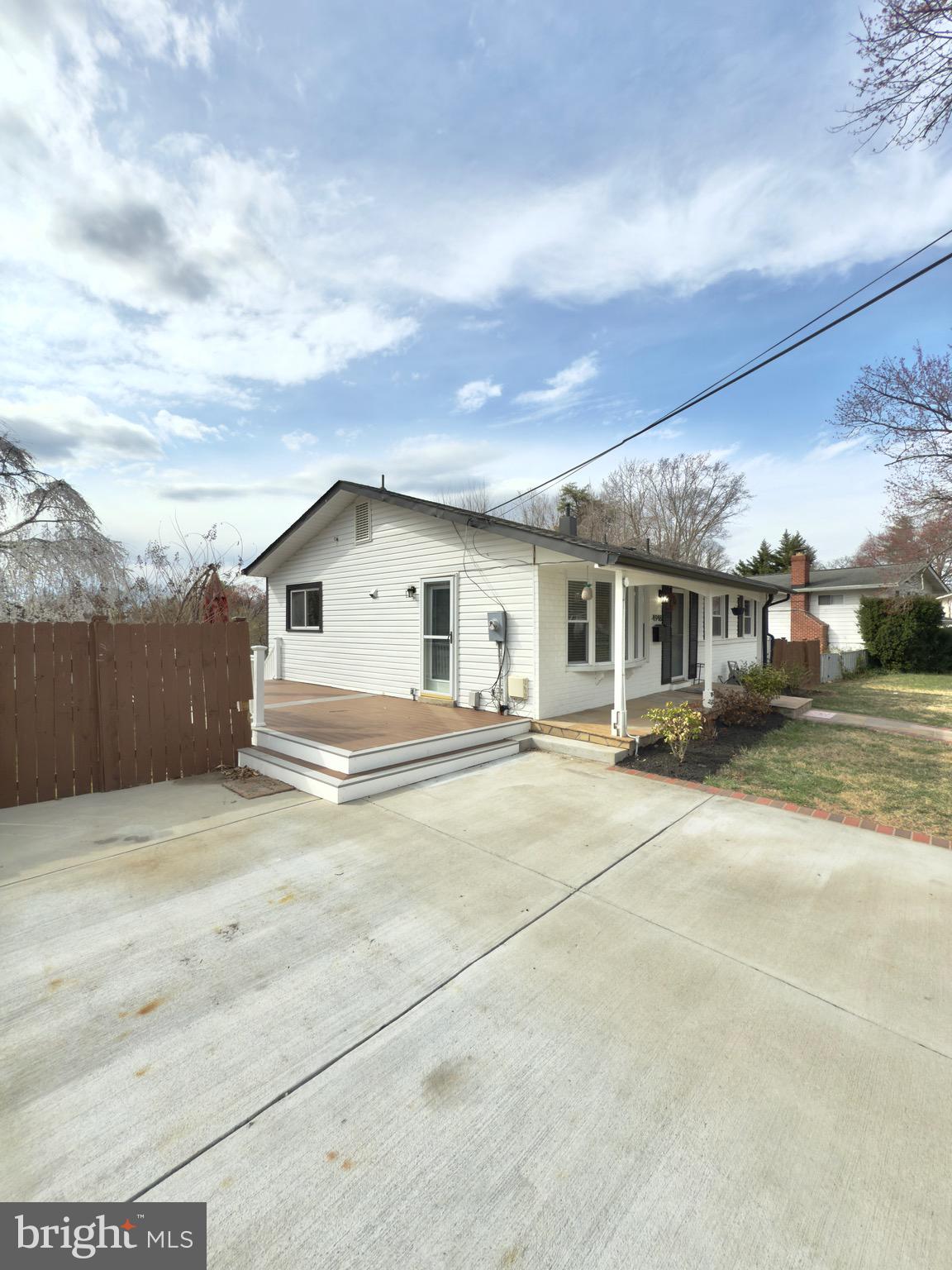 RAVENSWORTH GROVE - Residential Lease