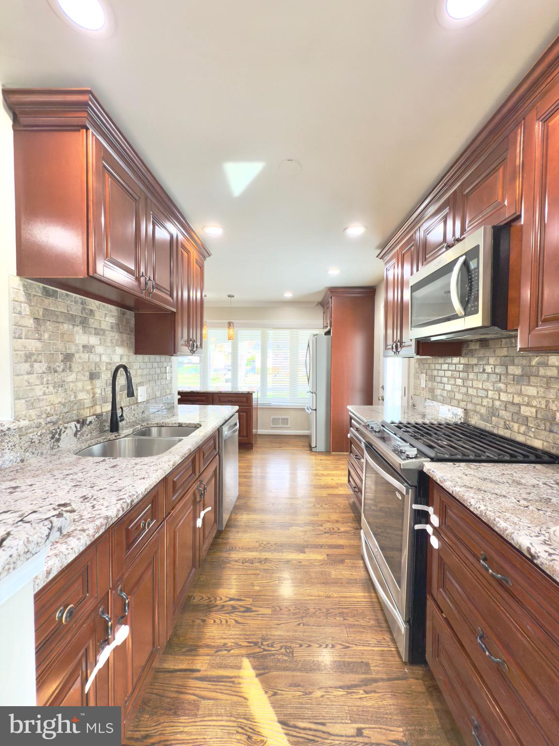 RAVENSWORTH GROVE - Residential Lease