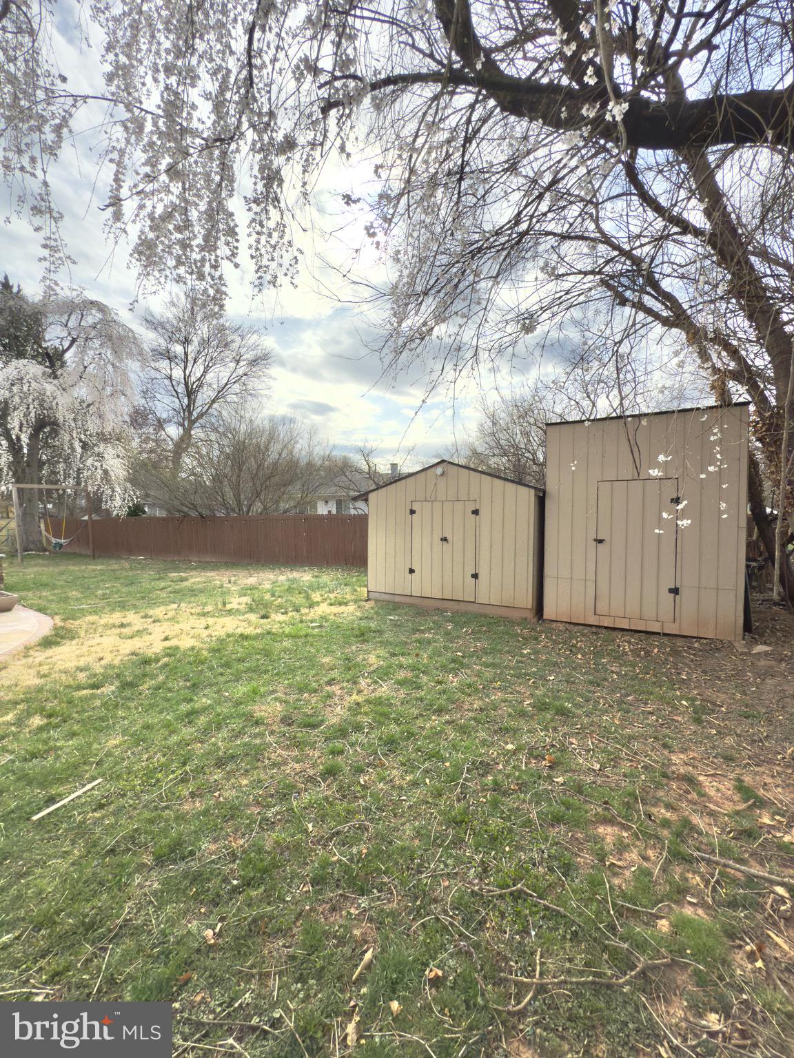 RAVENSWORTH GROVE - Residential Lease