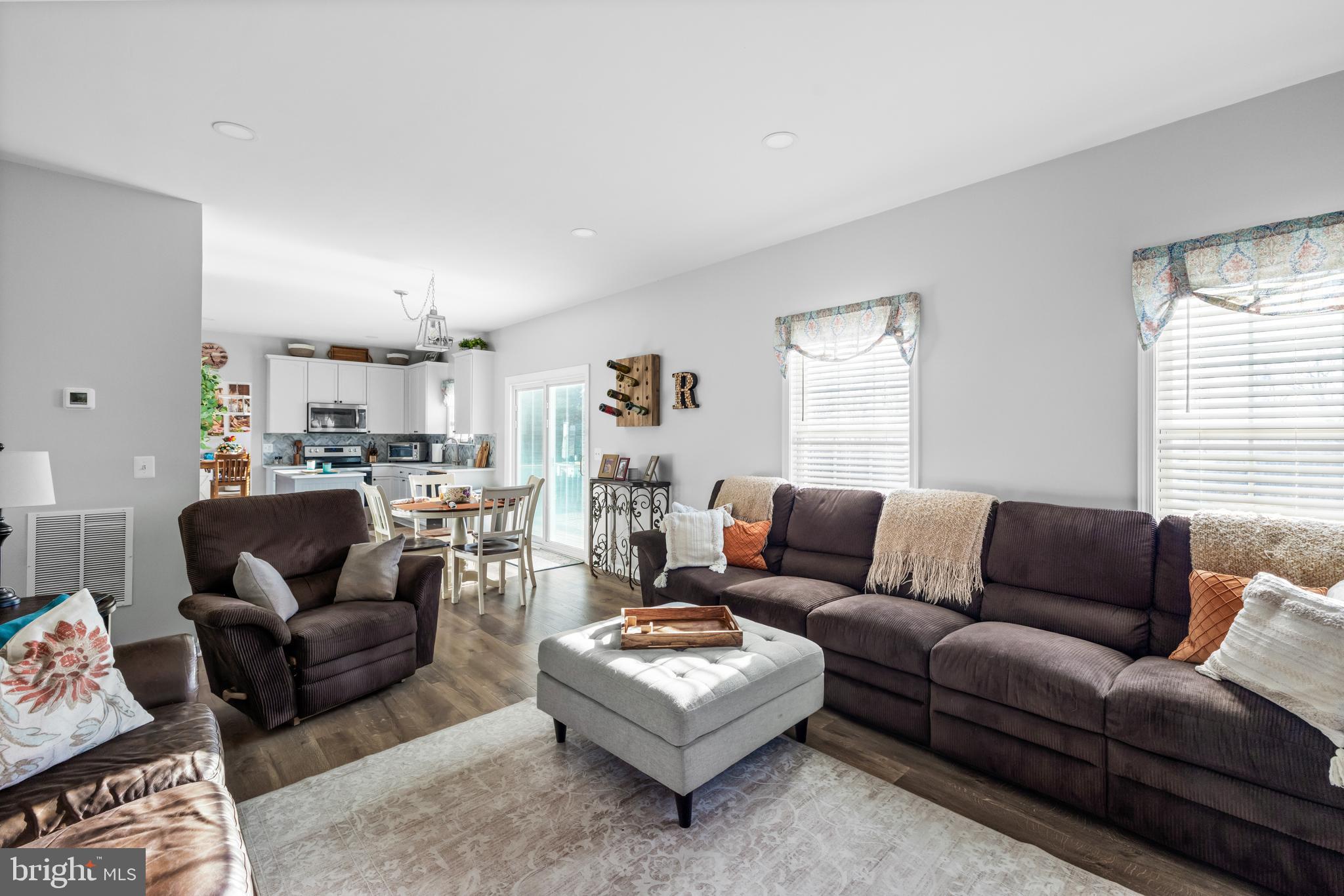 HIGHPOINTE - Residential