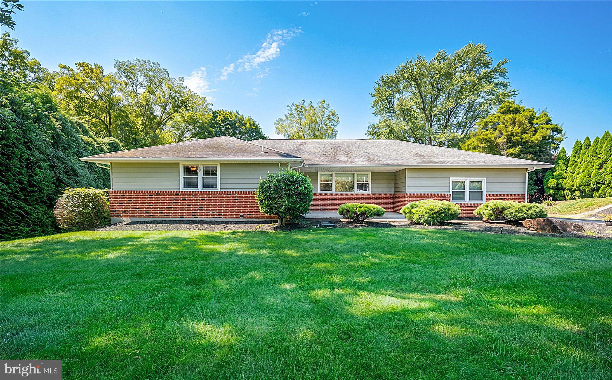 172 OLDBURY DRIVE