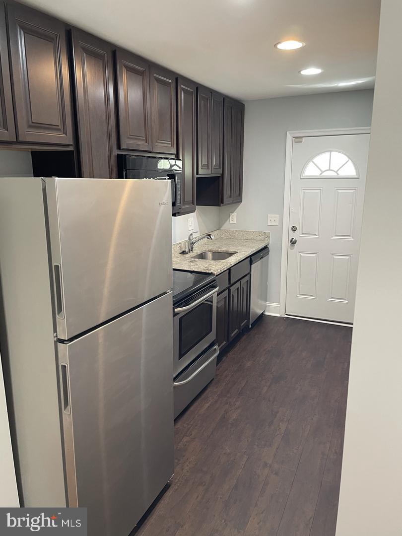 FORT DUPONT PARK - Commercial Sale