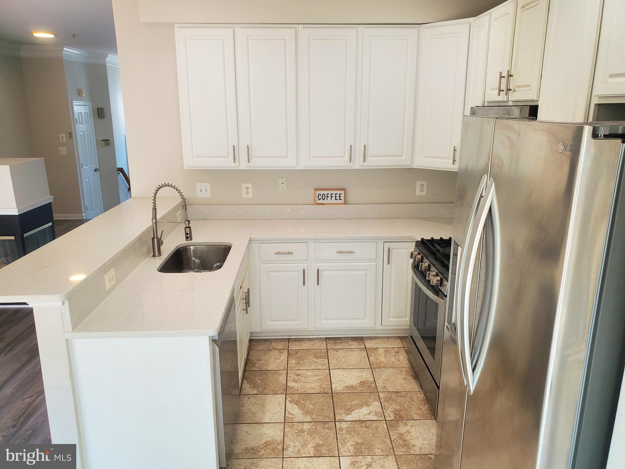 VIRGINIA OAKS - Residential