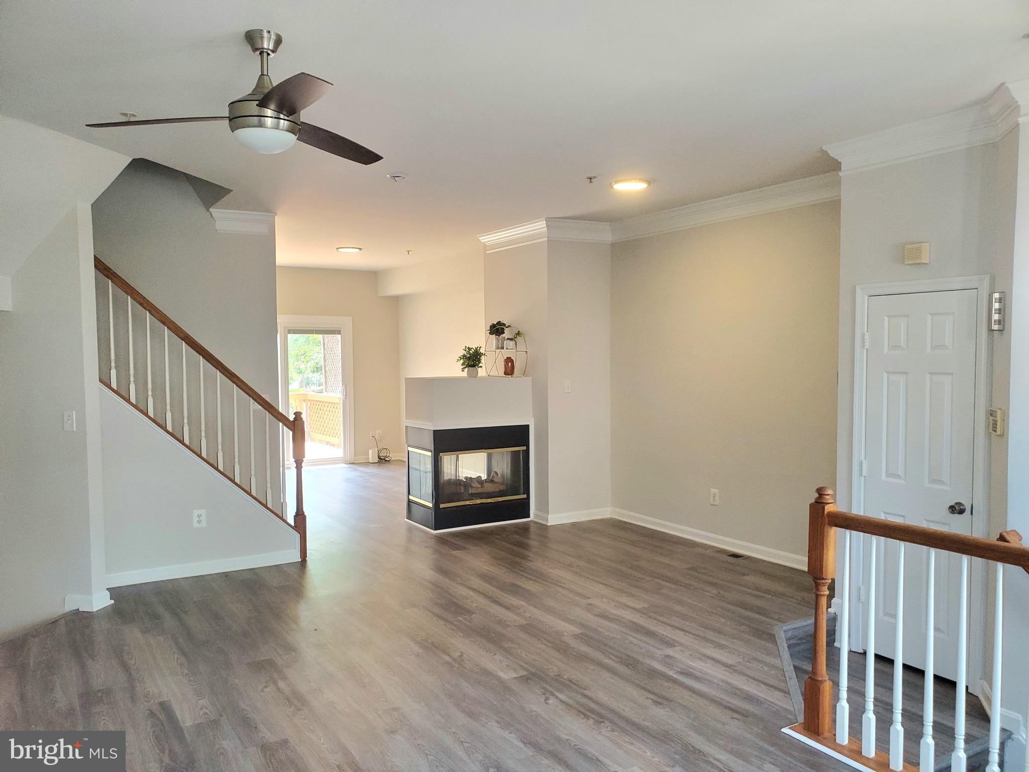 VIRGINIA OAKS - Residential