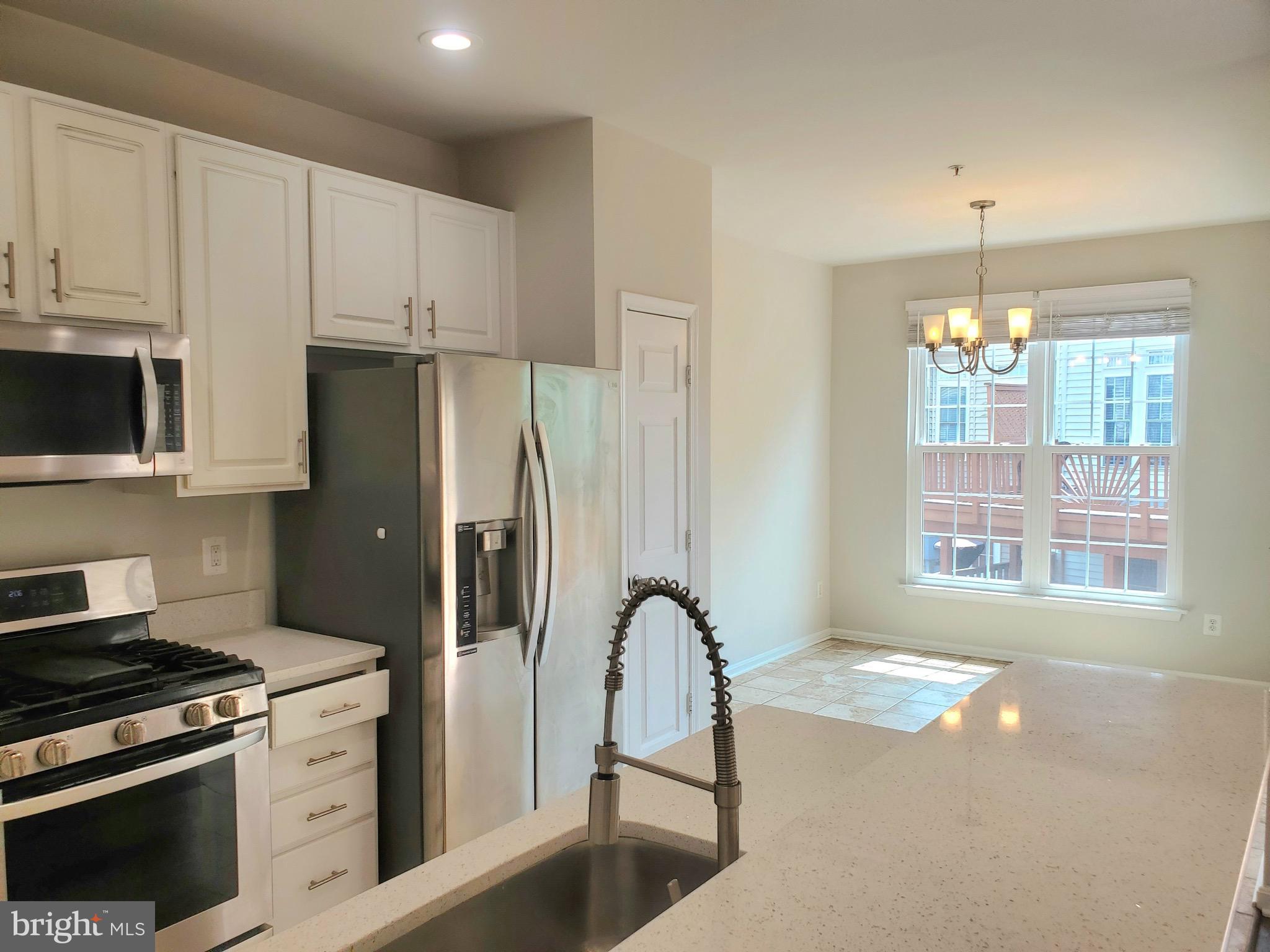 VIRGINIA OAKS - Residential