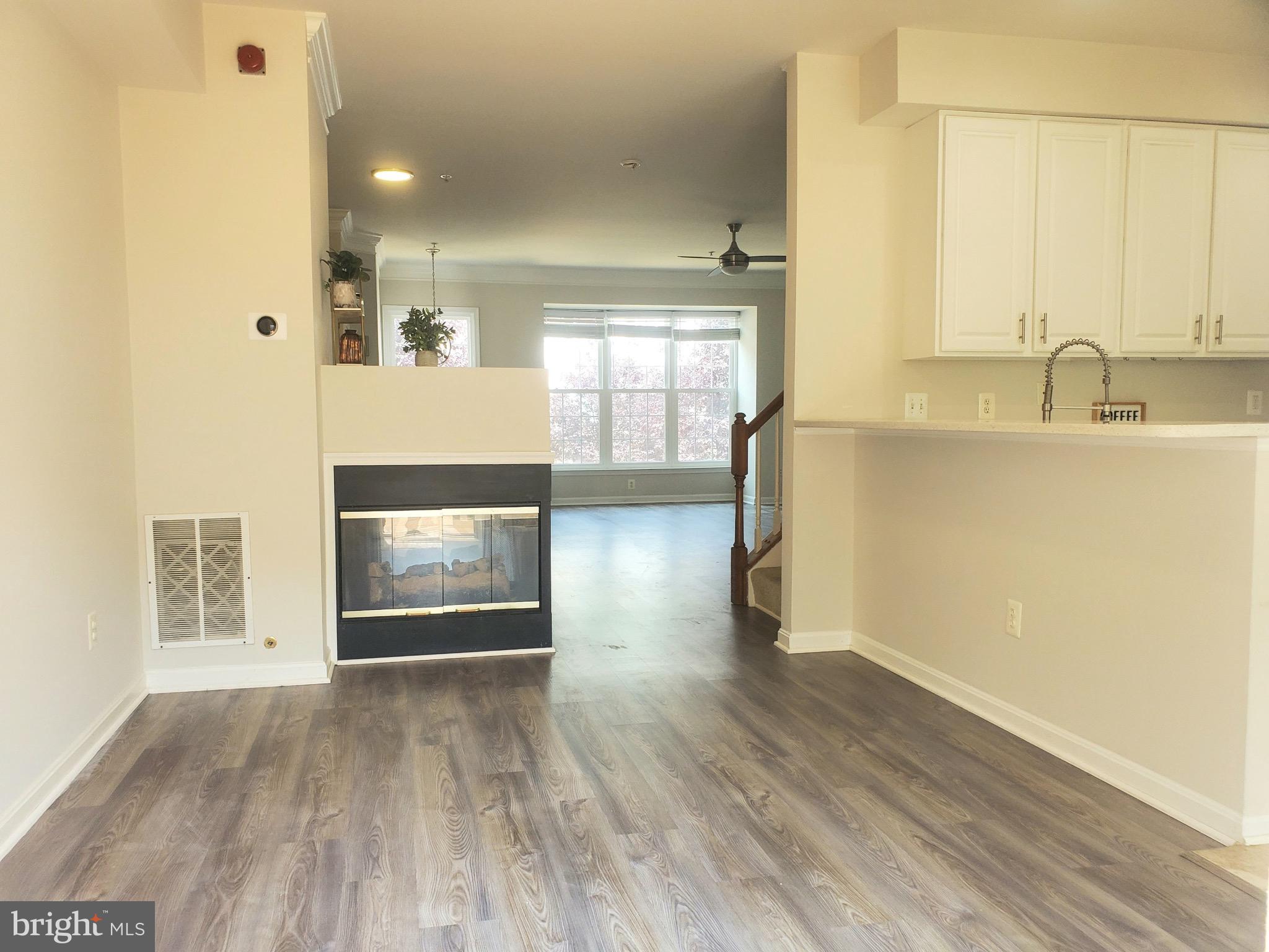 VIRGINIA OAKS - Residential