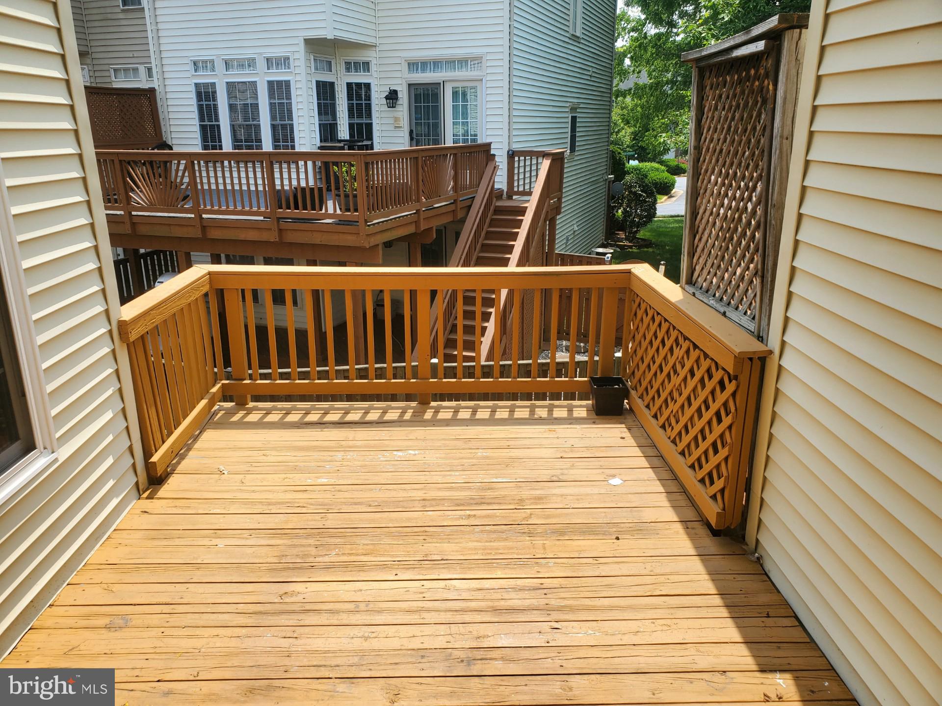 VIRGINIA OAKS - Residential