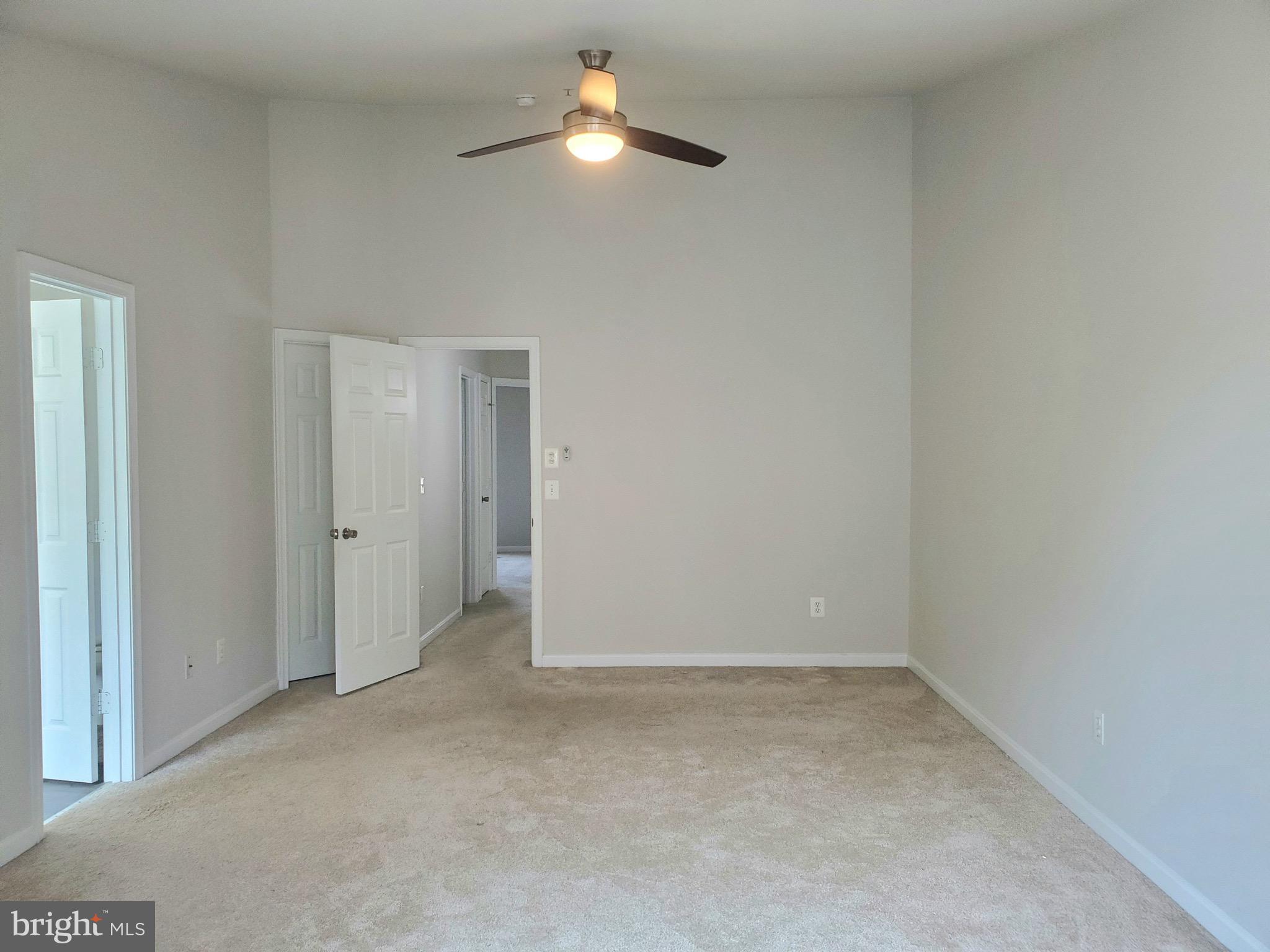 VIRGINIA OAKS - Residential