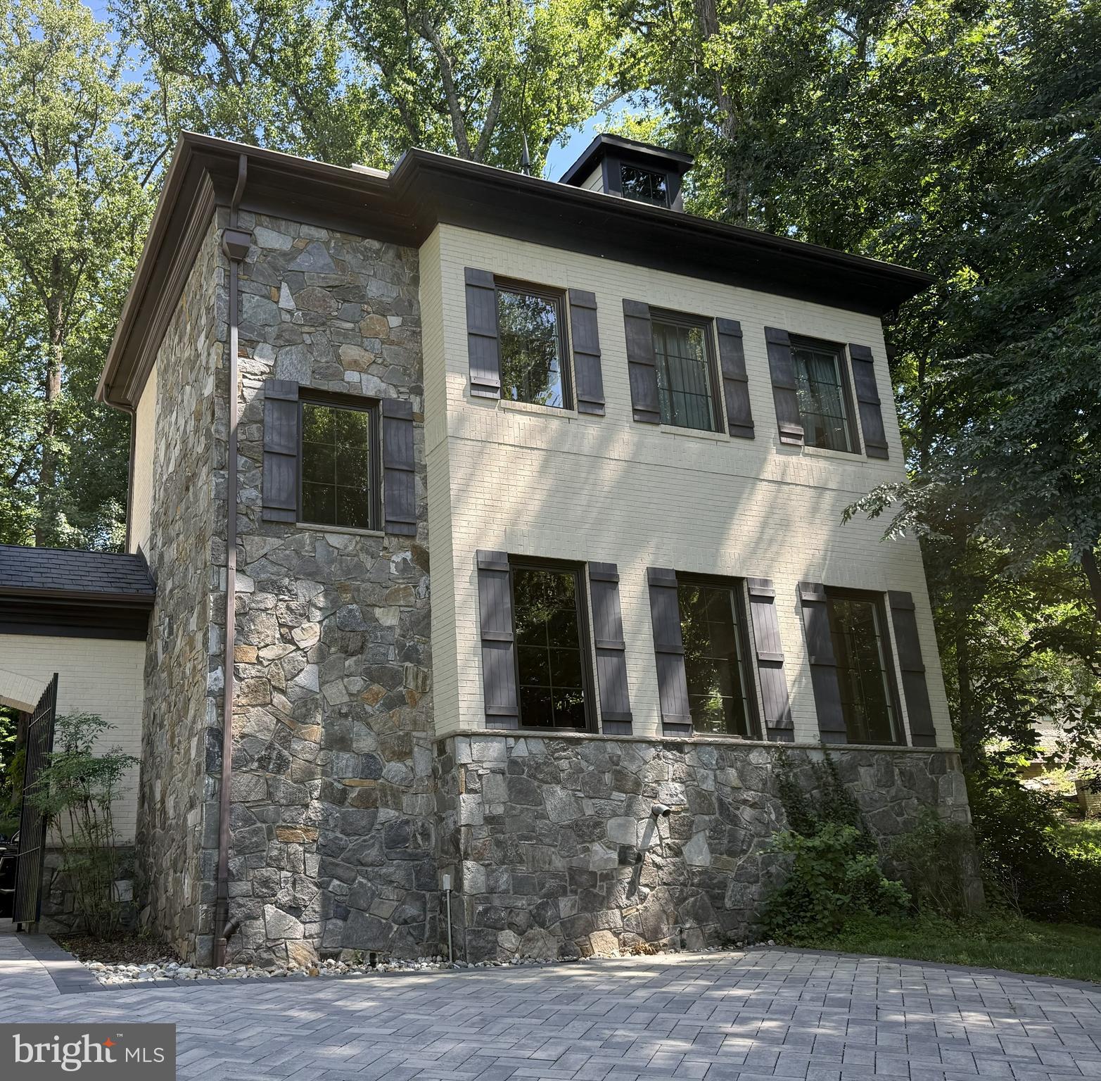 8747 BROOK ROAD