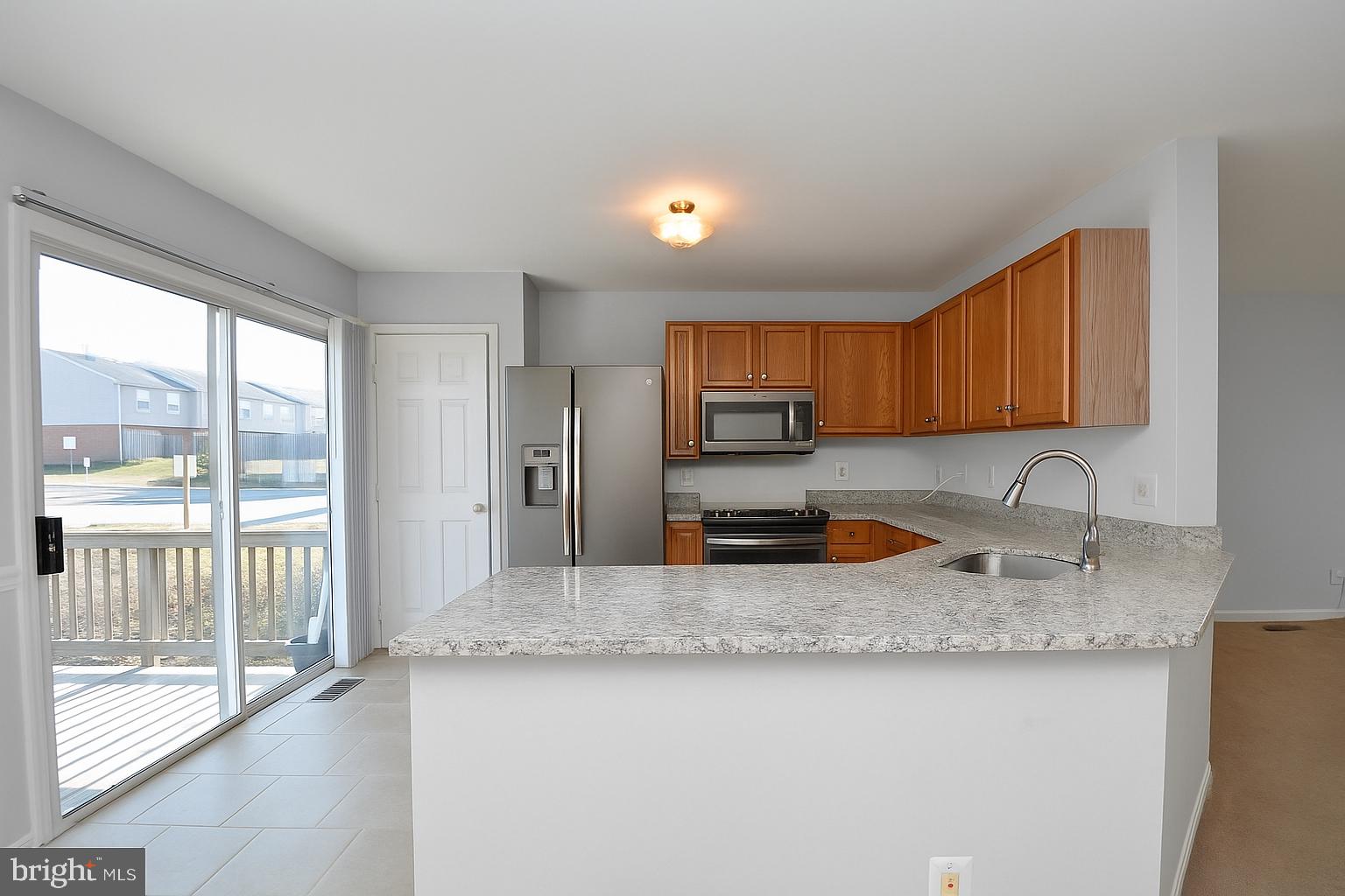 STONE RIVER - Residential Lease