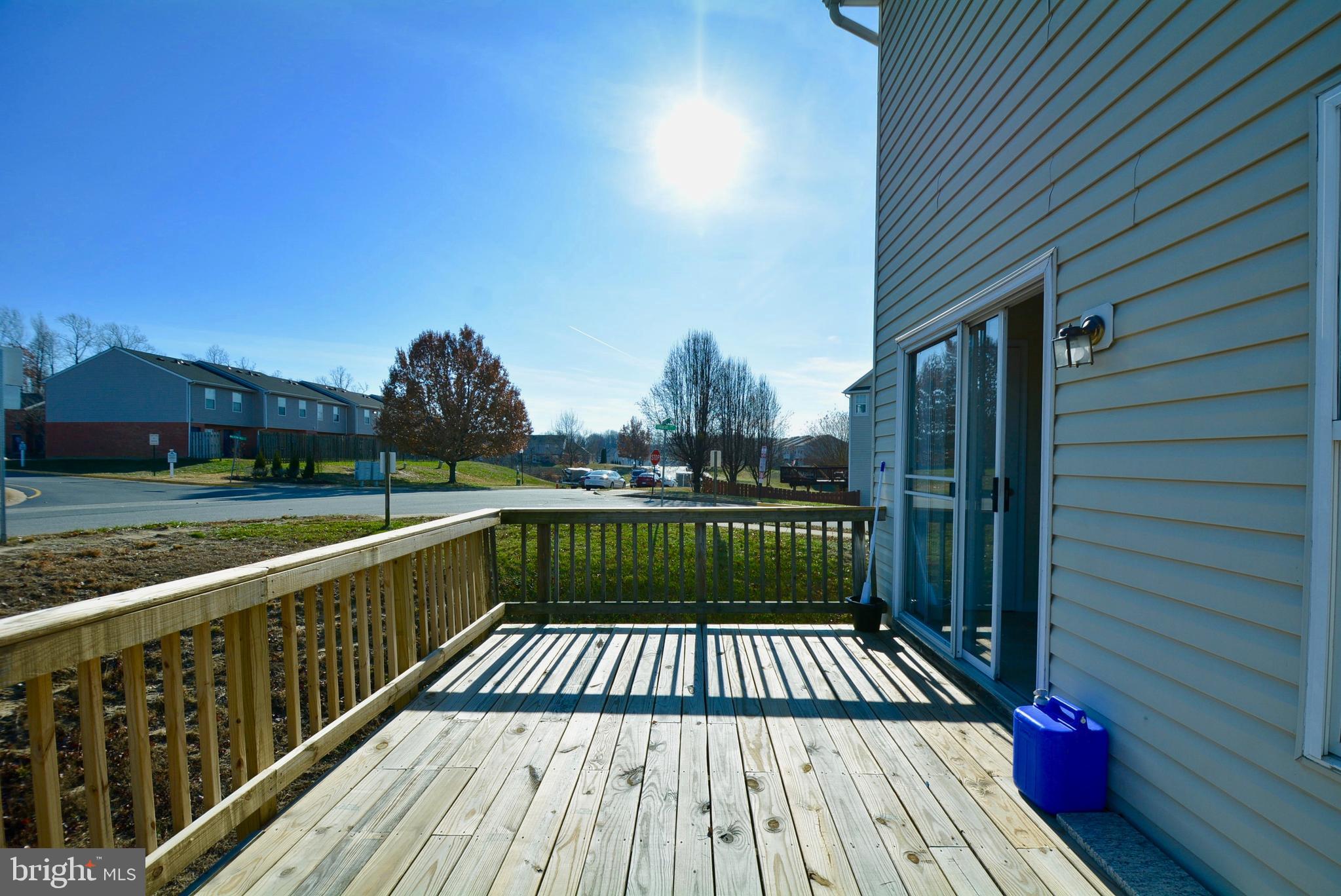 STONE RIVER - Residential Lease