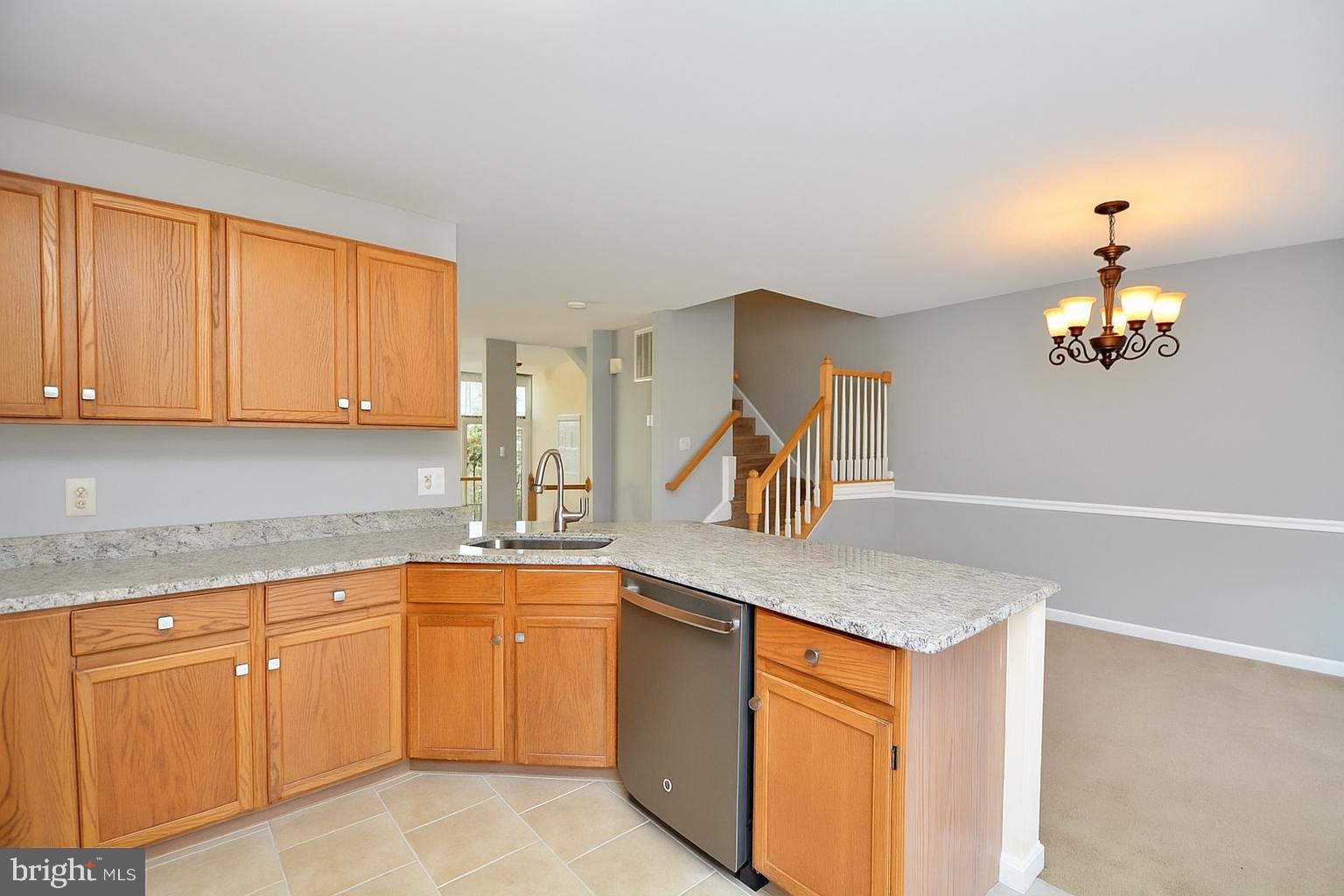 STONE RIVER - Residential Lease