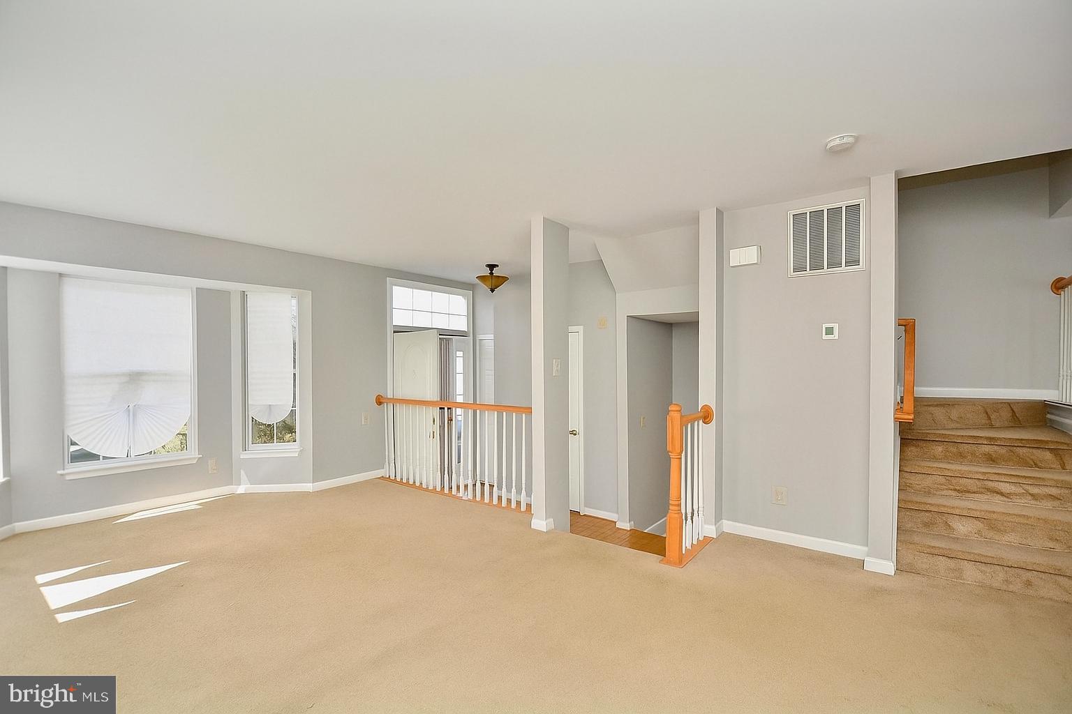 STONE RIVER - Residential Lease