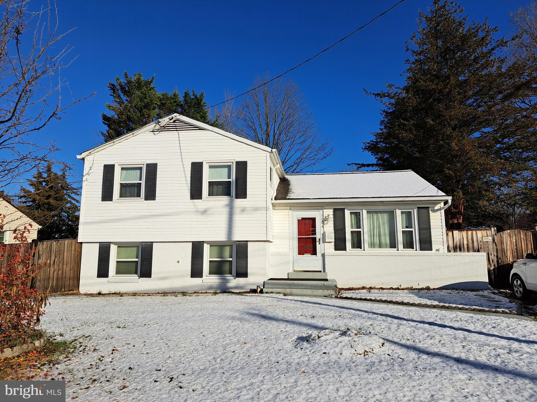 BURGUNDY ESTATES - Residential