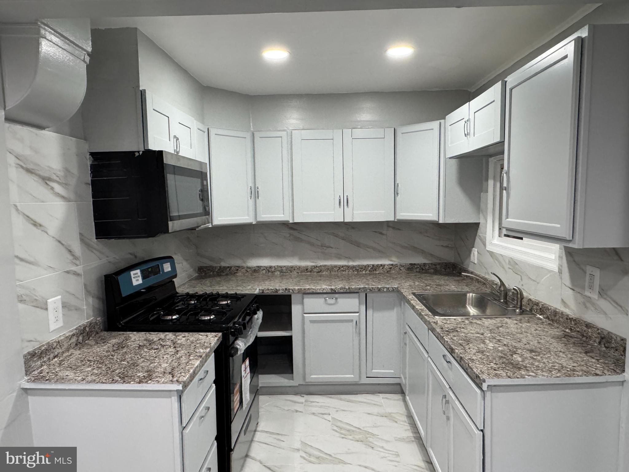 6625 POWHATAN STREET