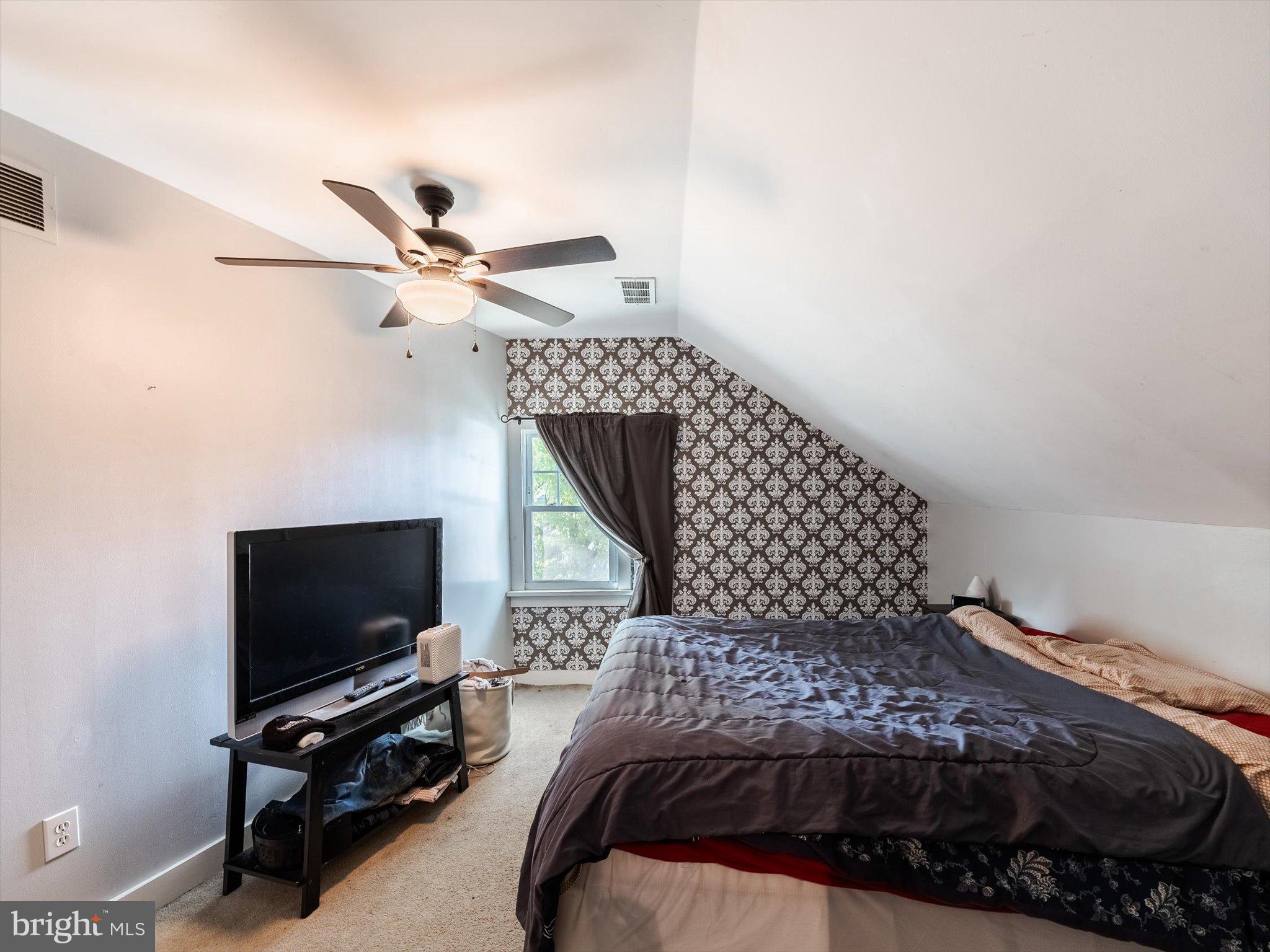 NORTH HILLS - Residential