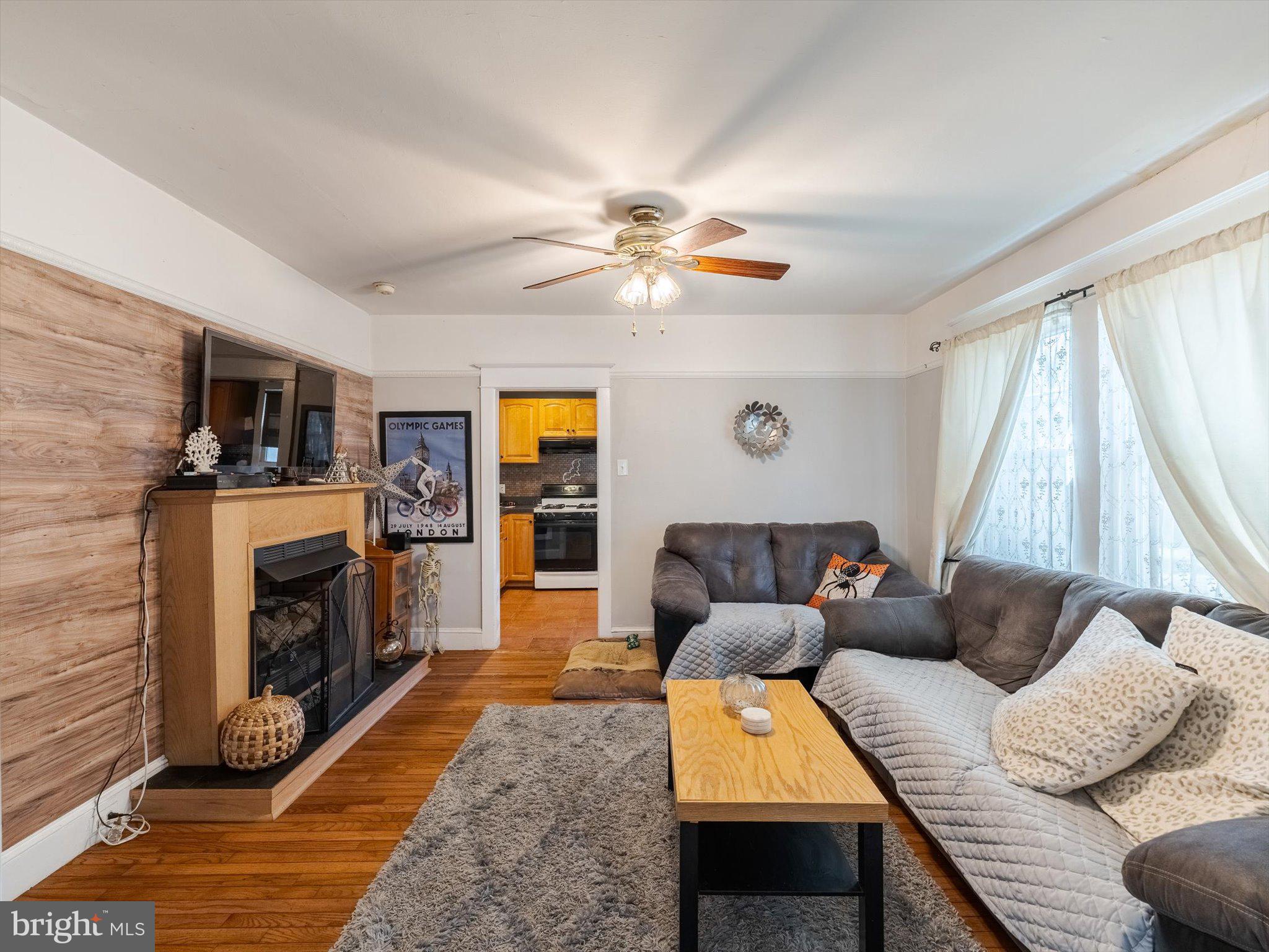 NORTH HILLS - Residential