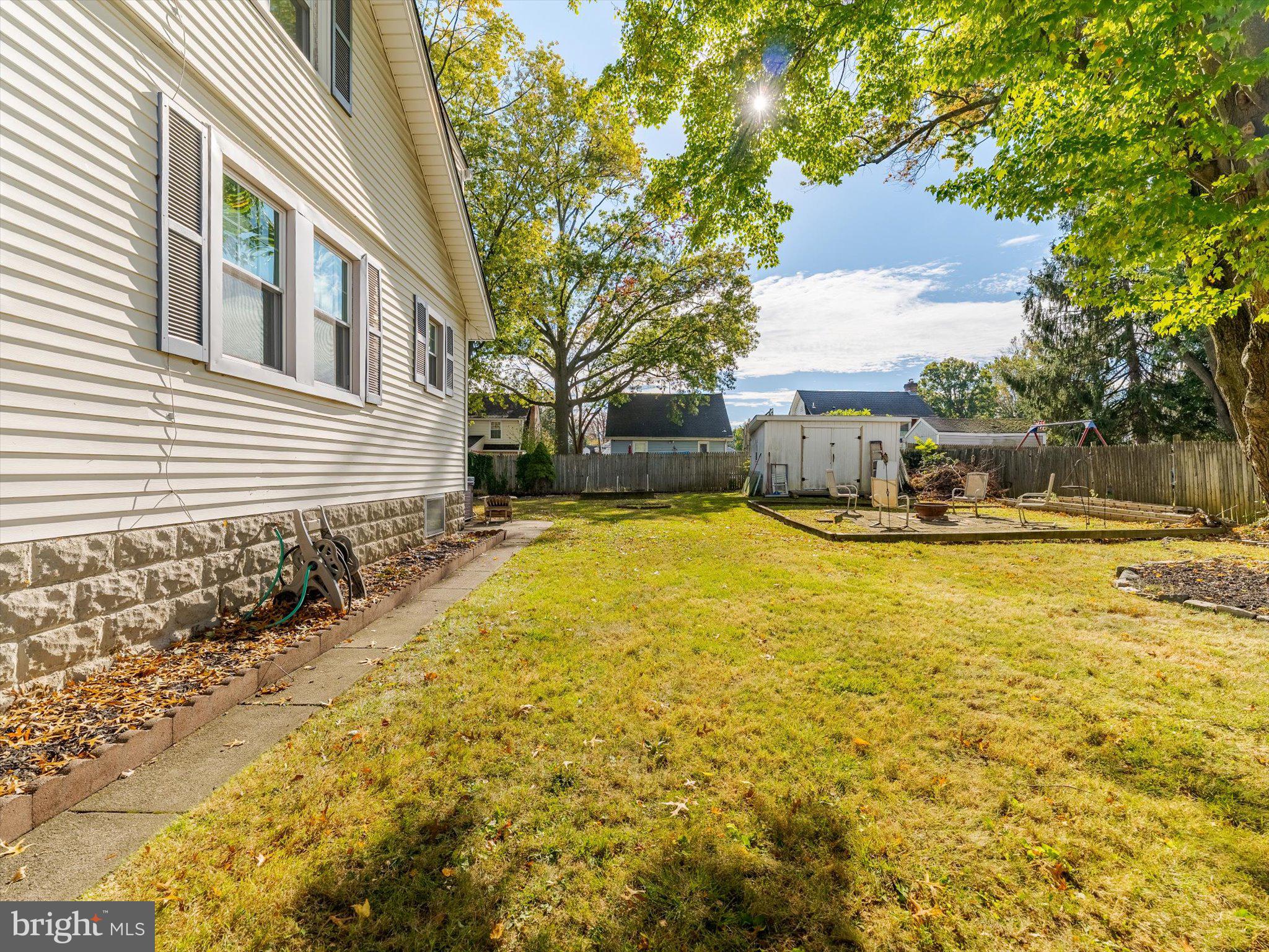 NORTH HILLS - Residential