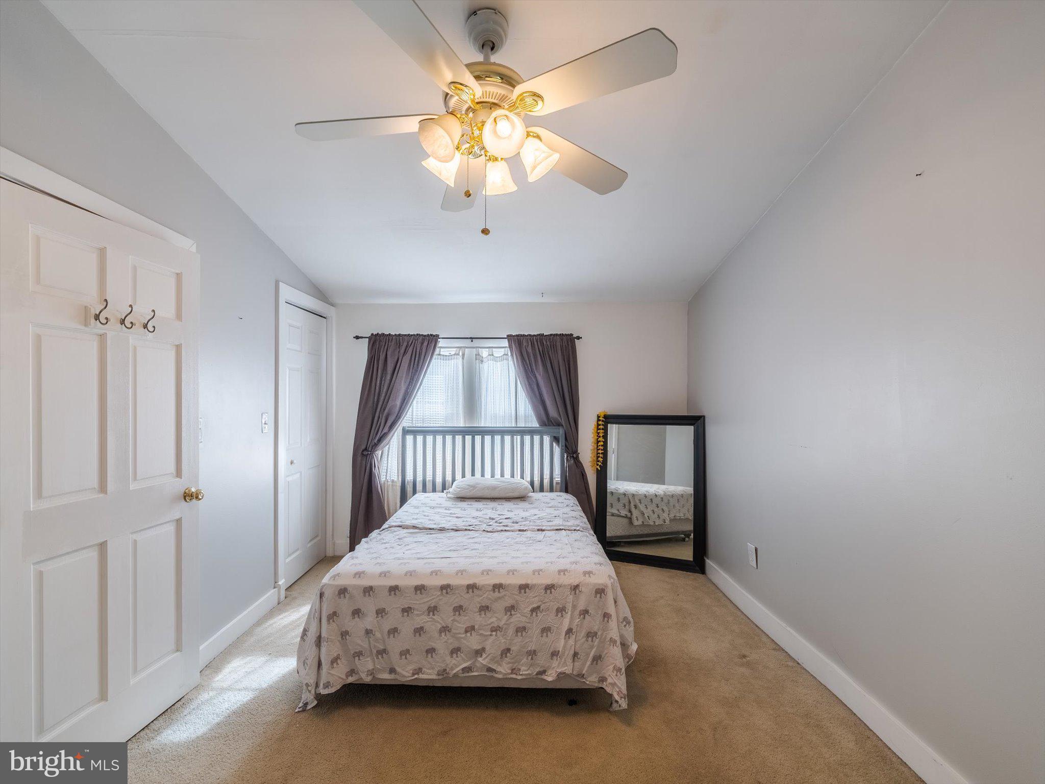 NORTH HILLS - Residential