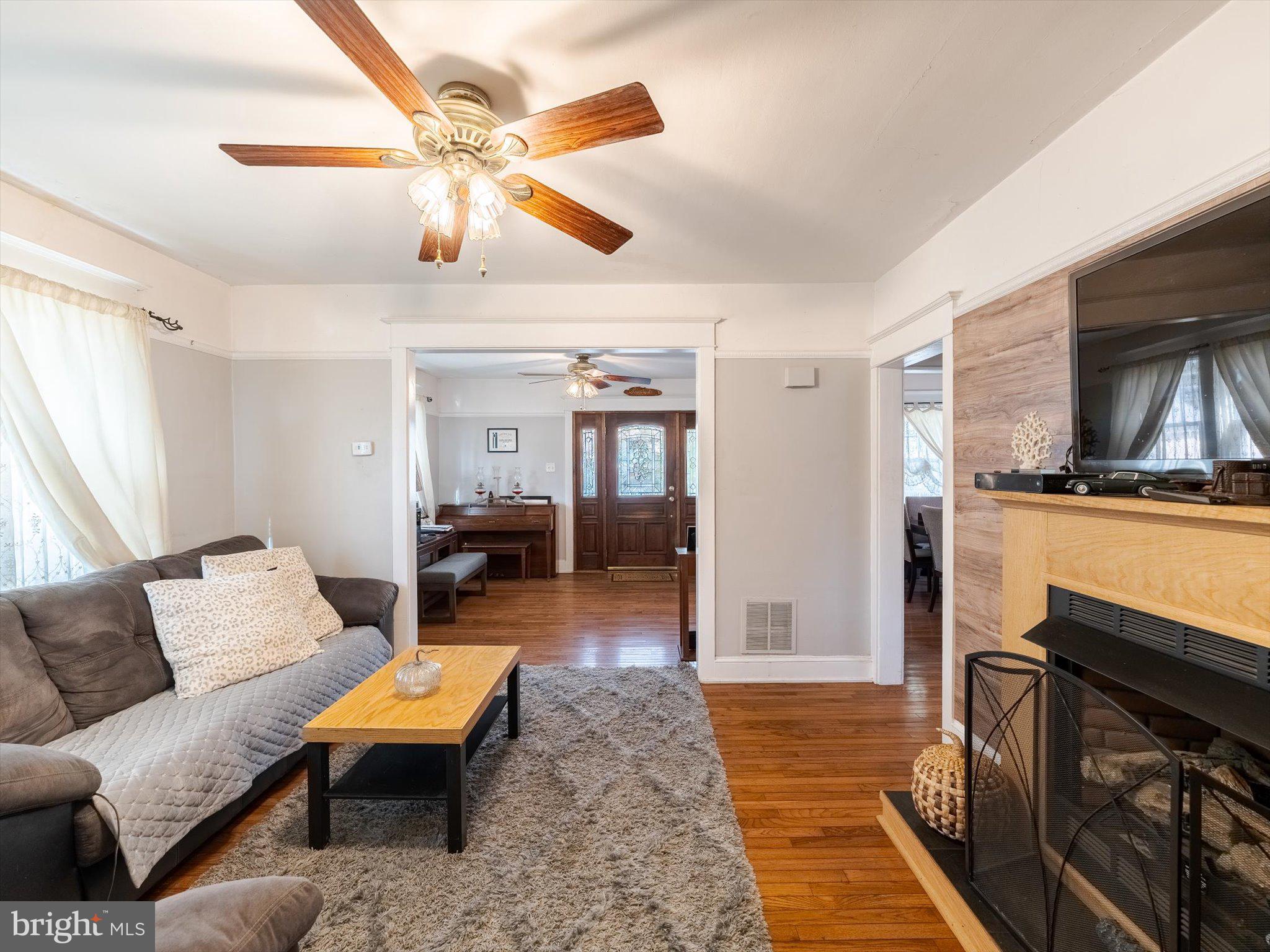 NORTH HILLS - Residential