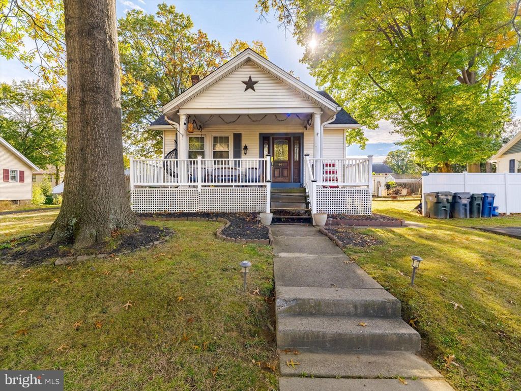 Photo of 441 Cricket Avenue, GLENSIDE, PA 19038 (MLS # PAMC2157332)