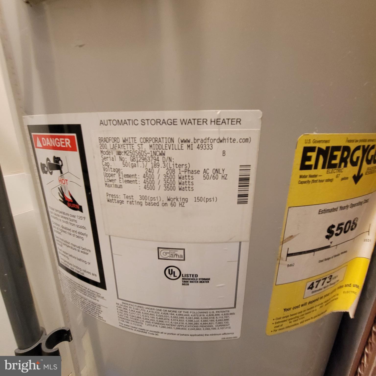 FOUNDERS WOODS - Residential