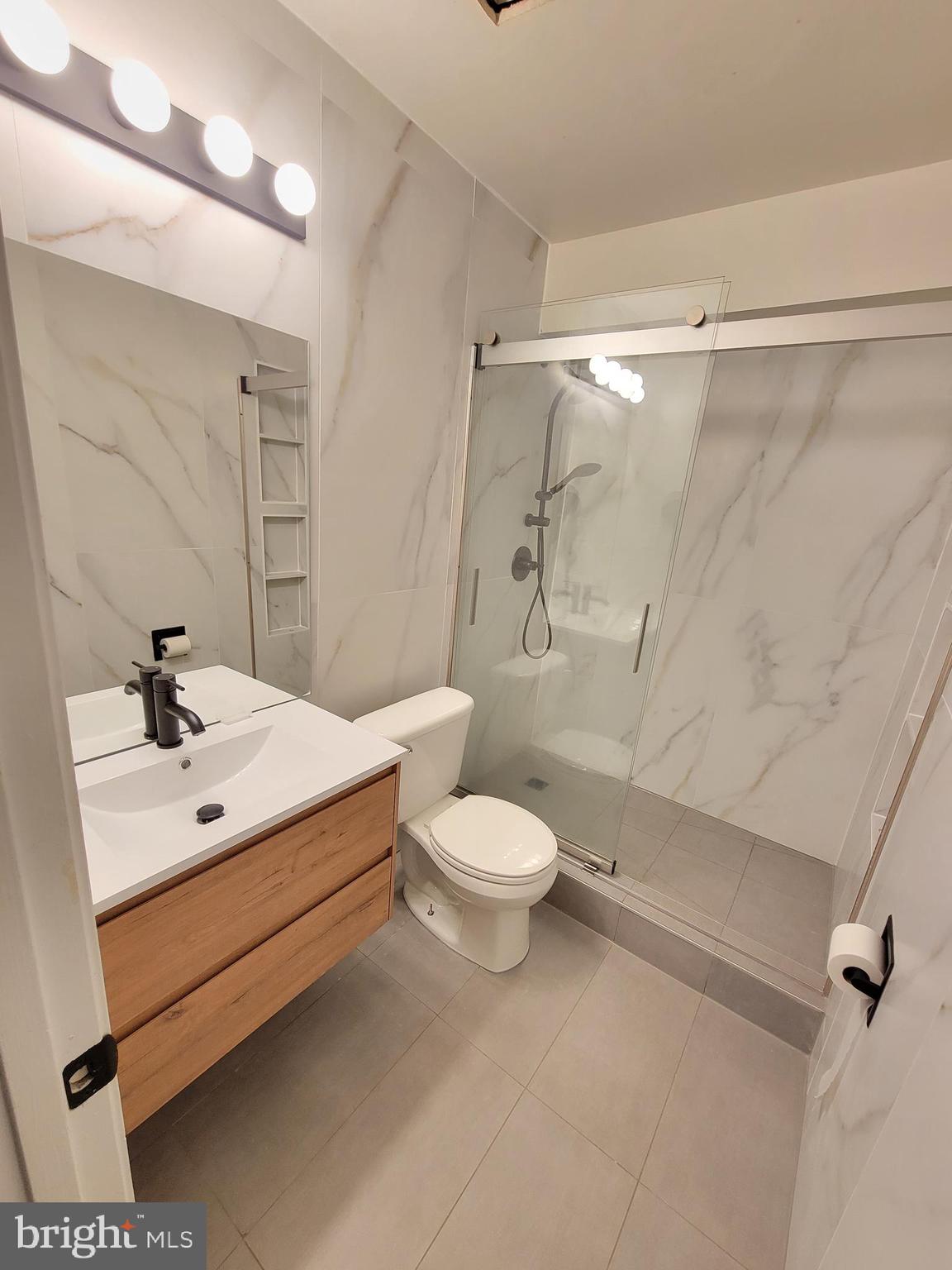 FOUNDERS WOODS - Residential